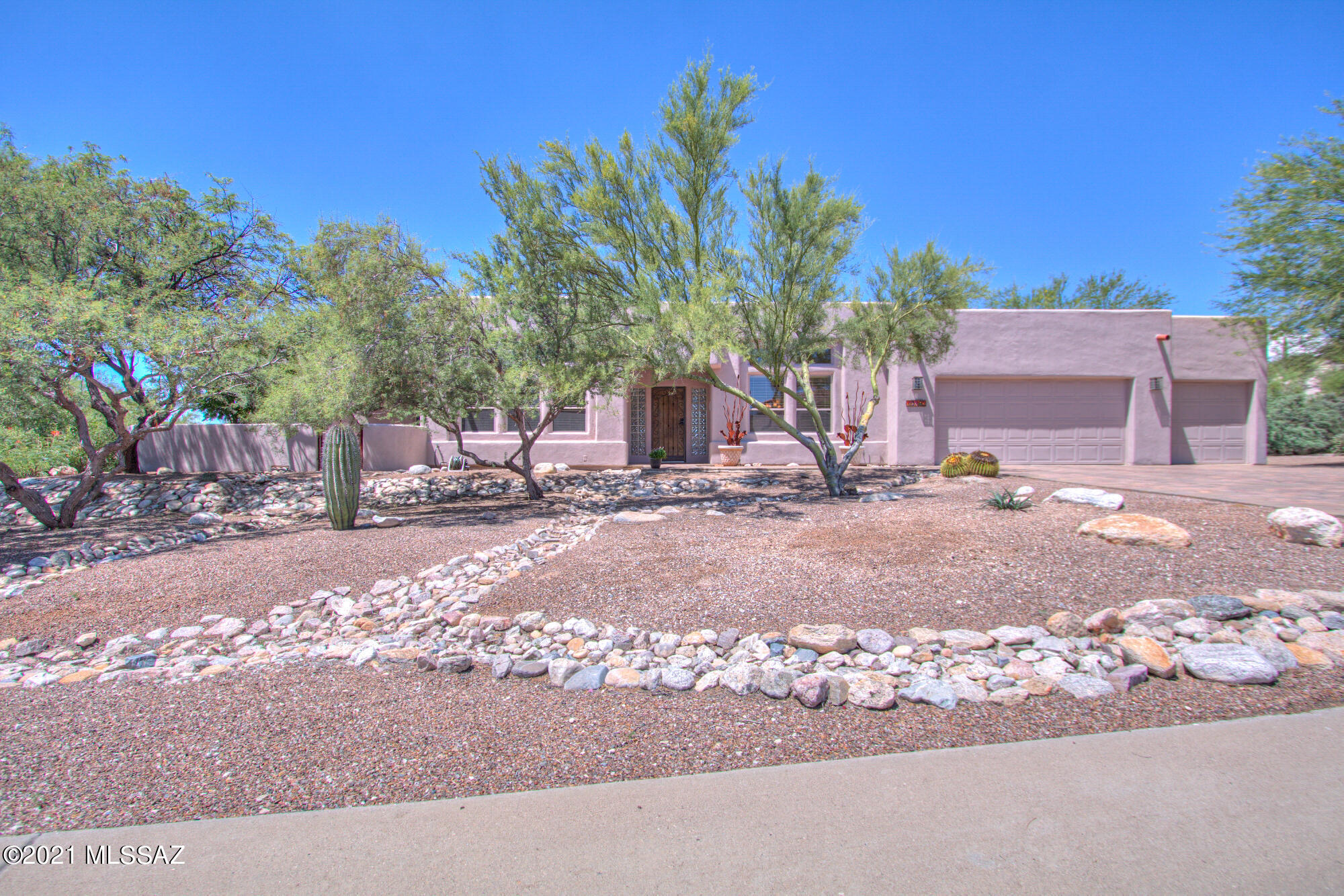 10803 E Placita Marimba