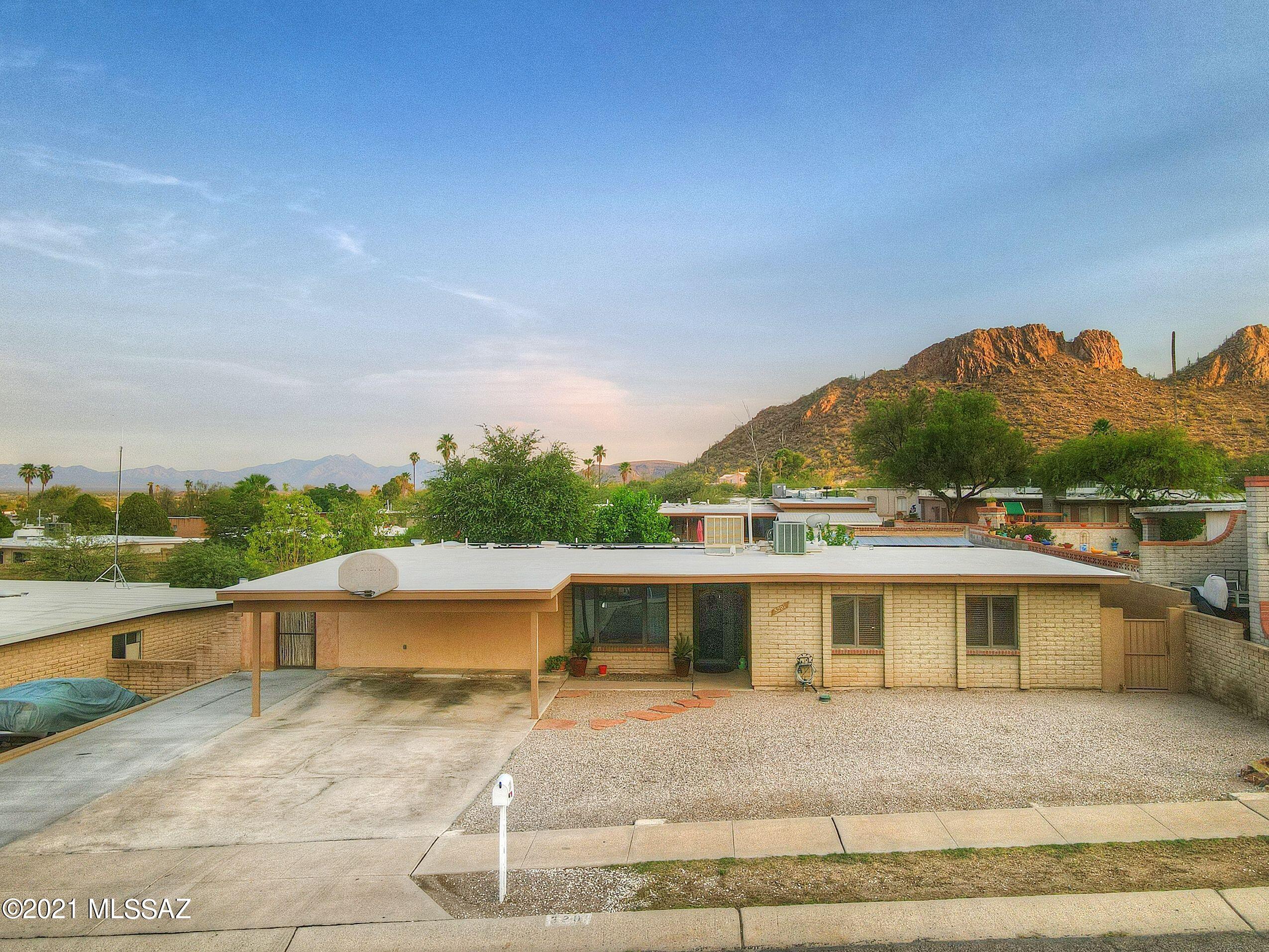 3201 W Vande Loo Street