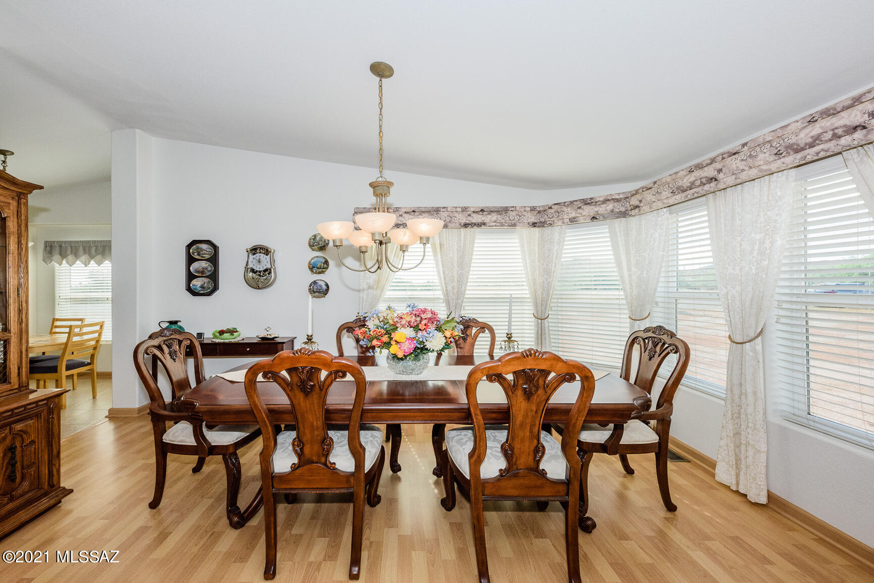 10726 W Paradise Lane