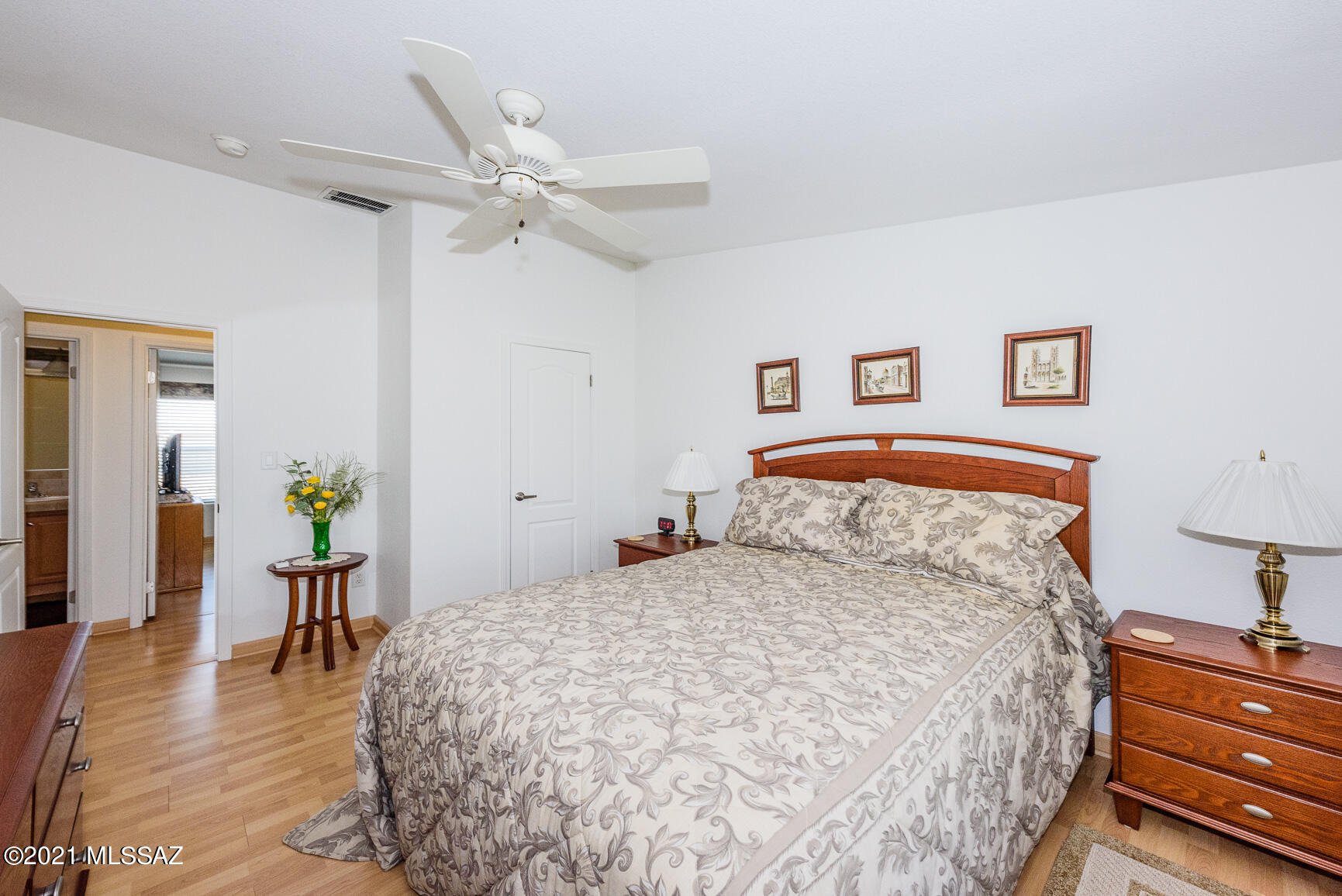 10726 W Paradise Lane