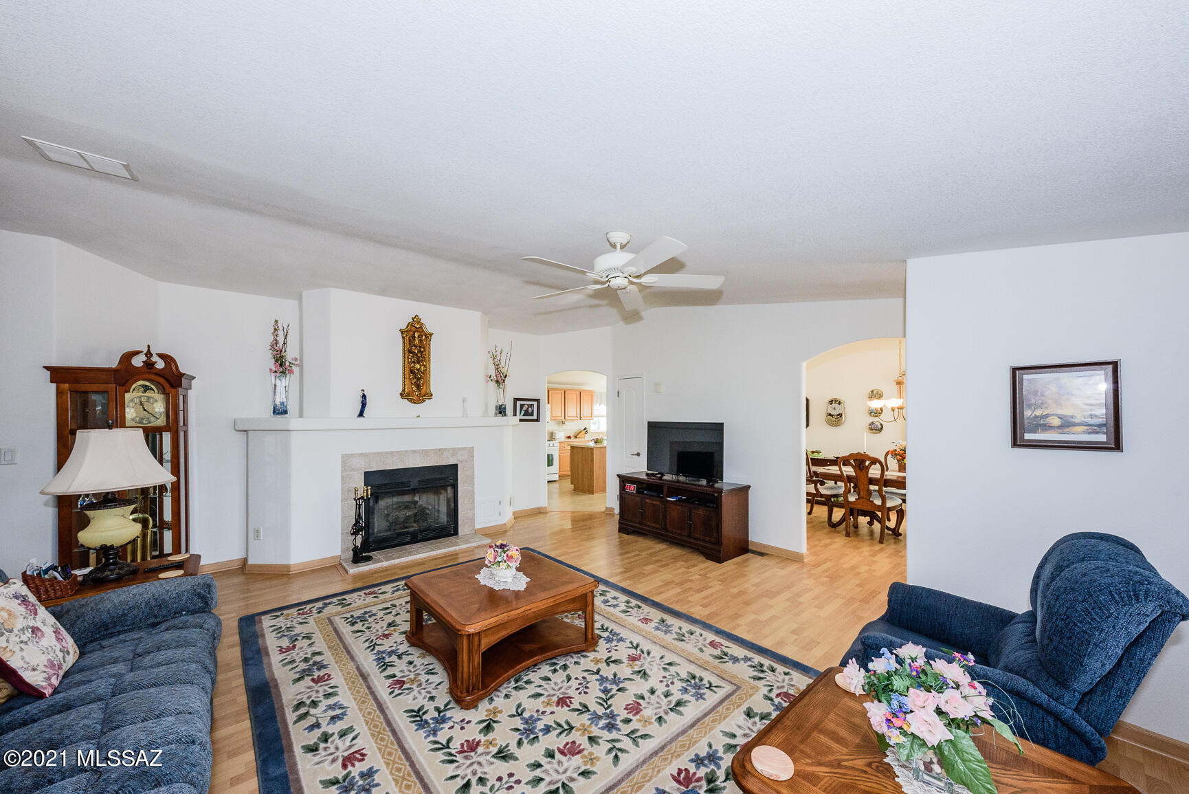 10726 W Paradise Lane