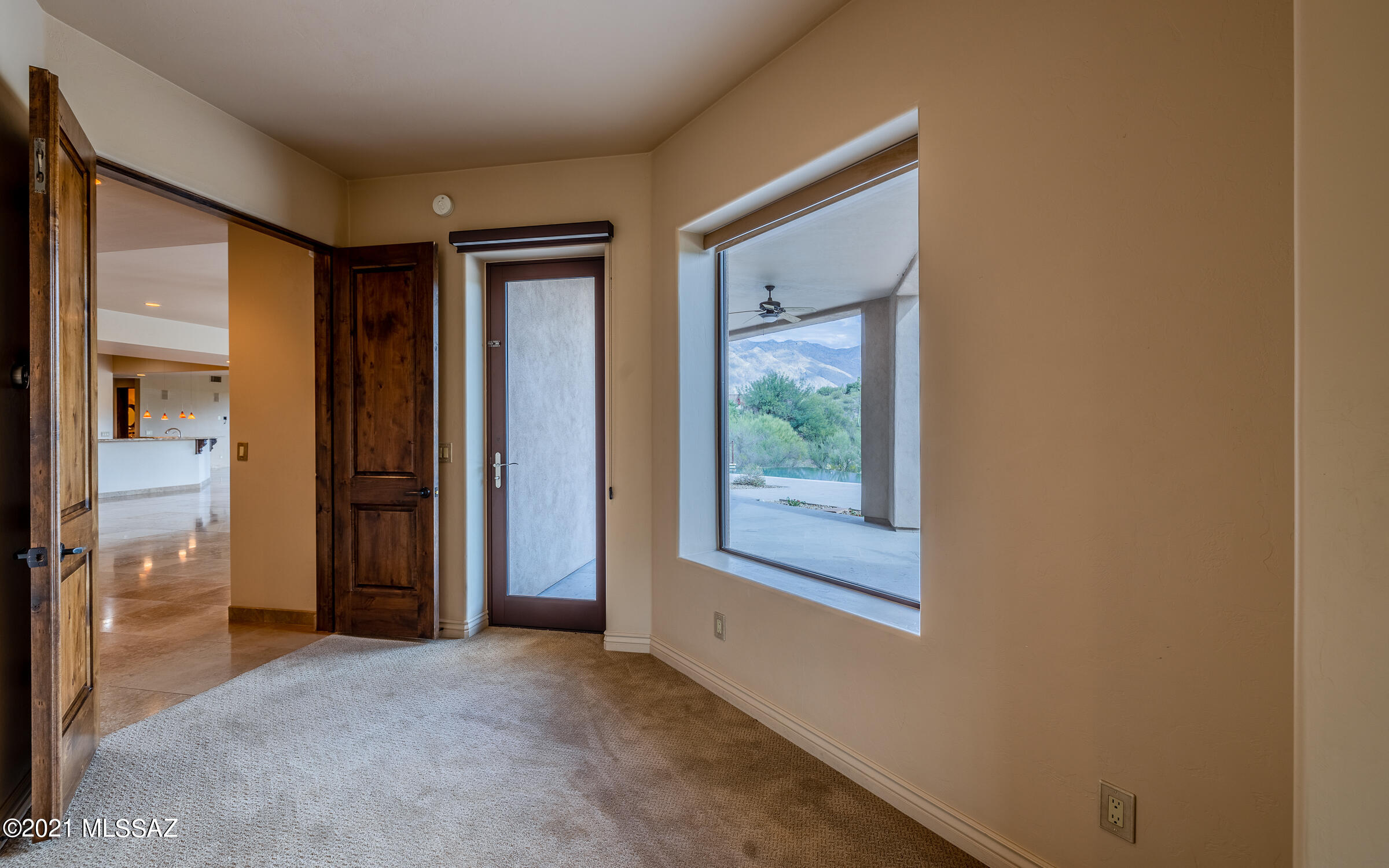 5070 N Hacienda Del Sol Road