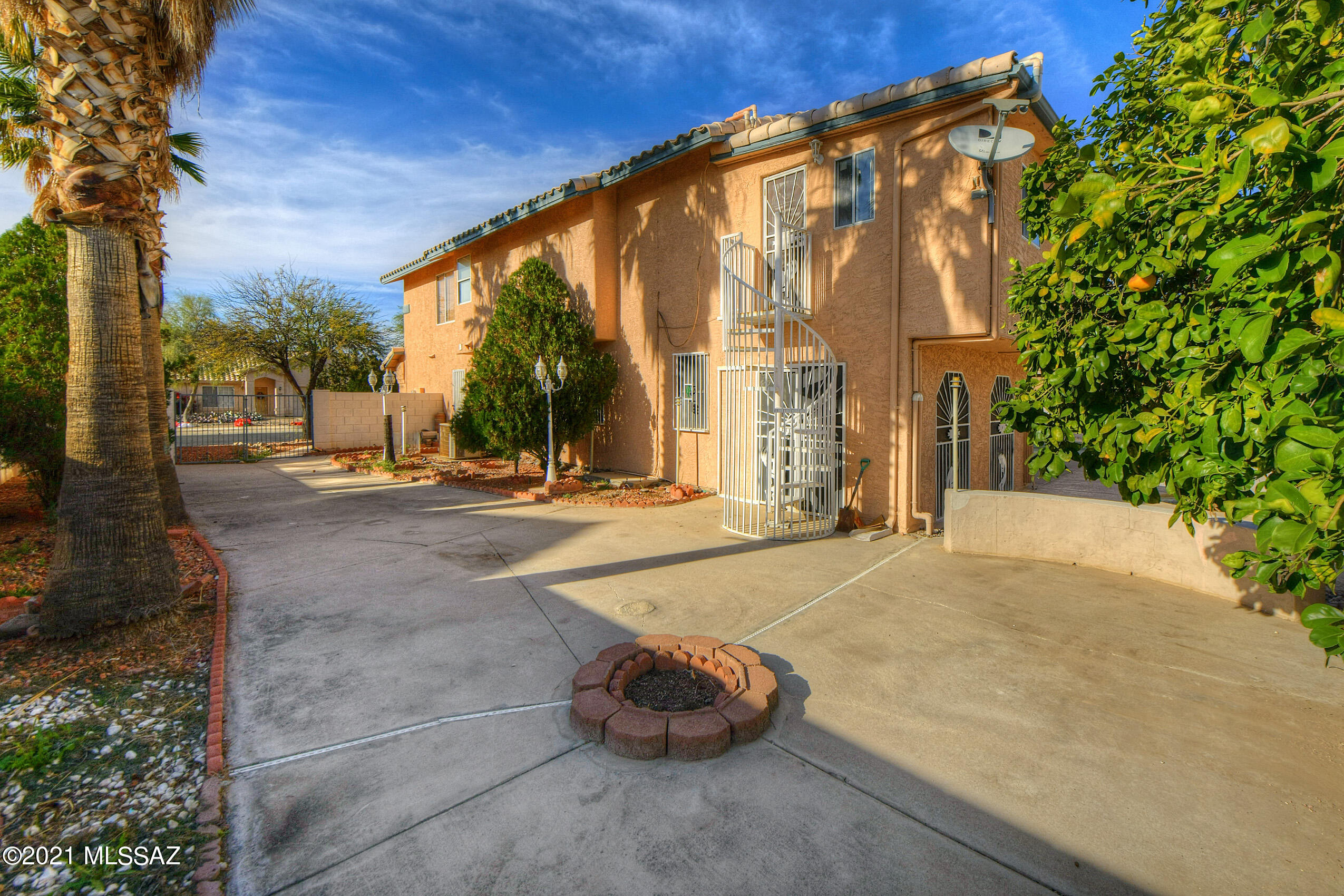 9000 N Veridian Drive