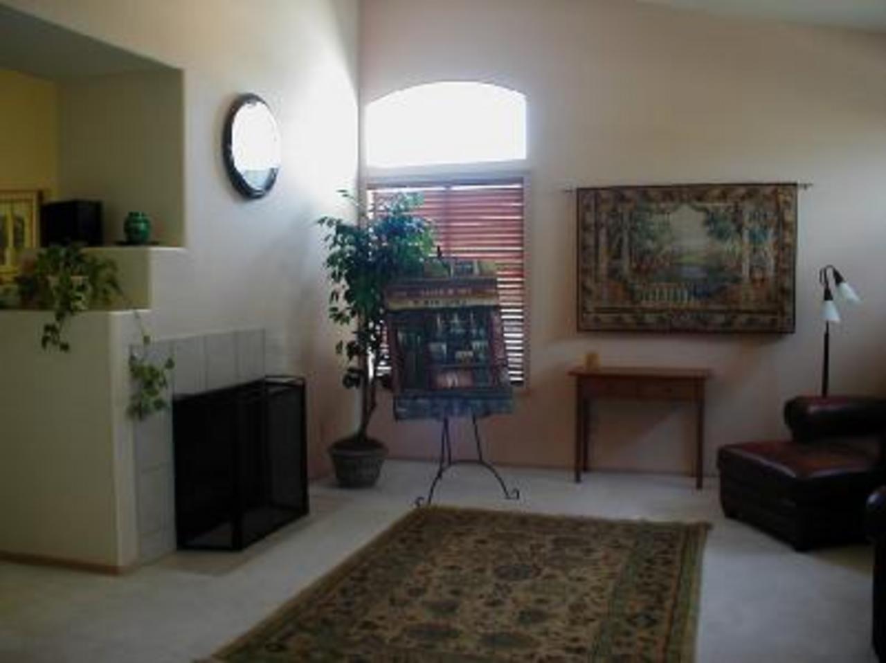 9041 N Yellow Moon Drive