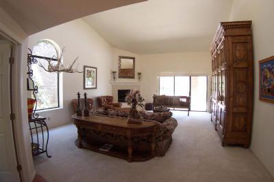 6266 N Calle Retreta Serena