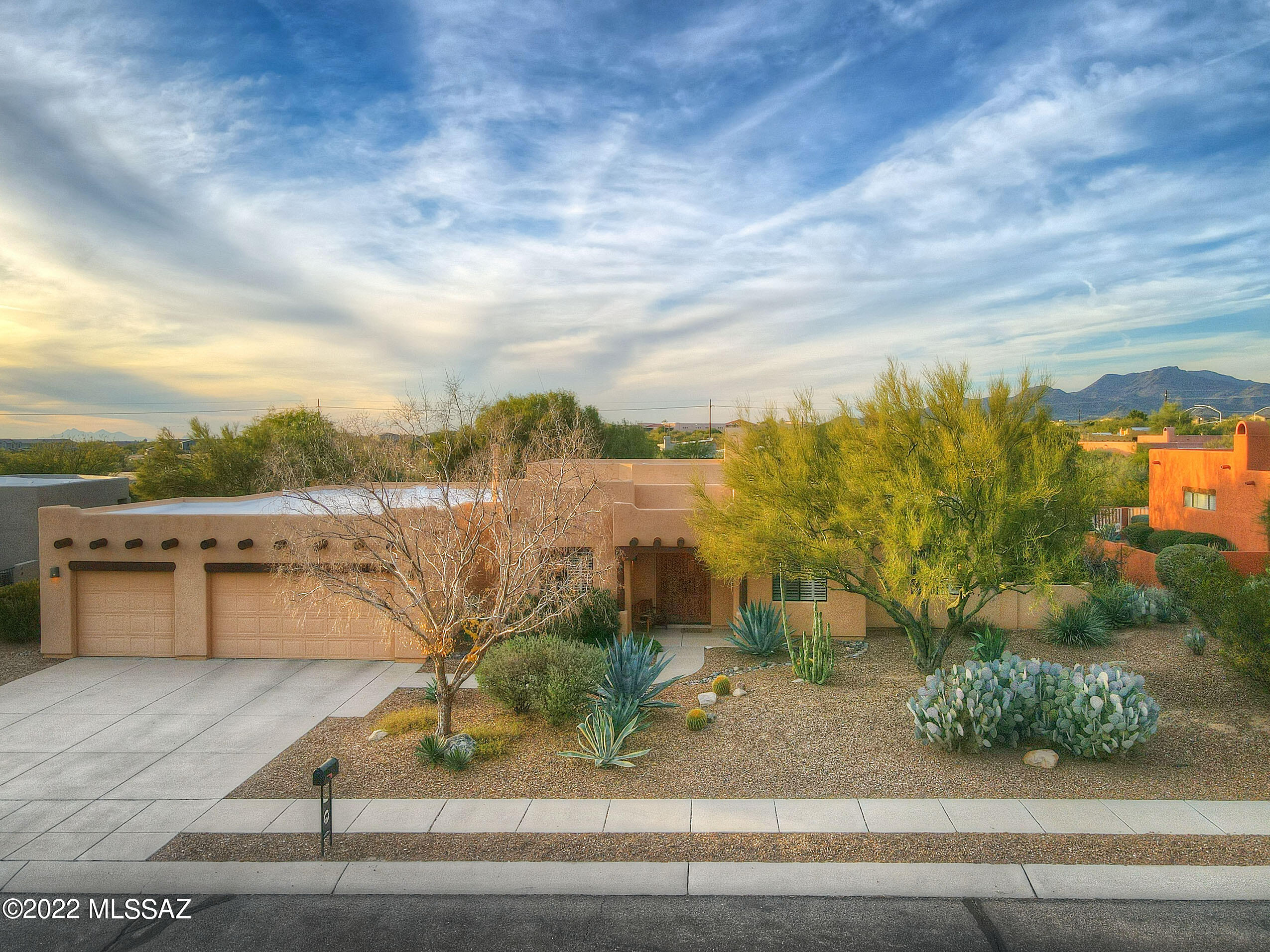 11455 N Ironwood Canyon Place