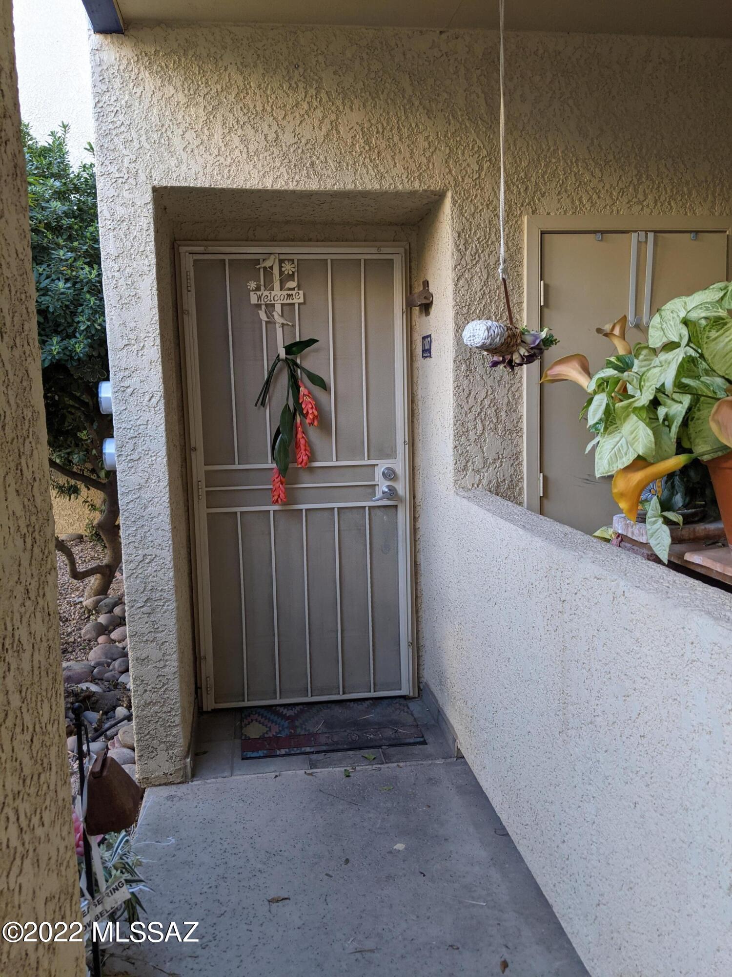 1200 River Road Unit: I-107