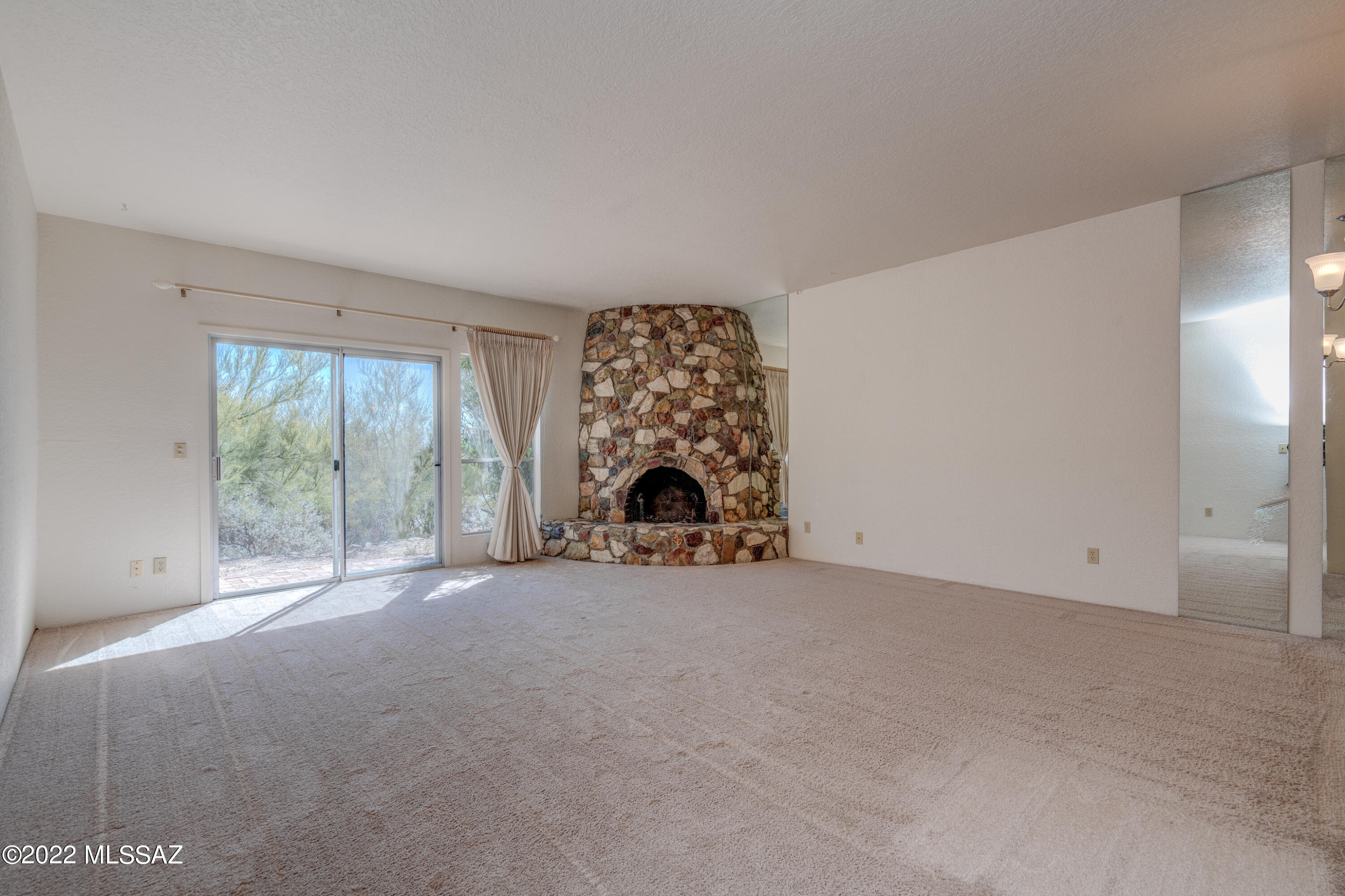 6483 N Foothills Drive