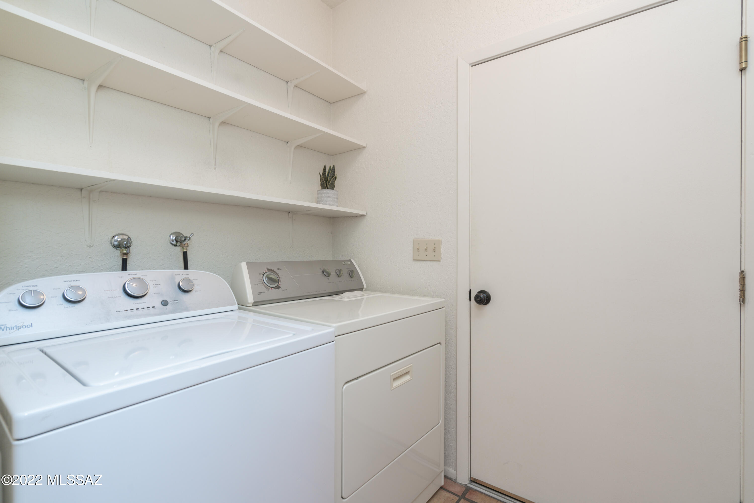 6483 N Foothills Drive