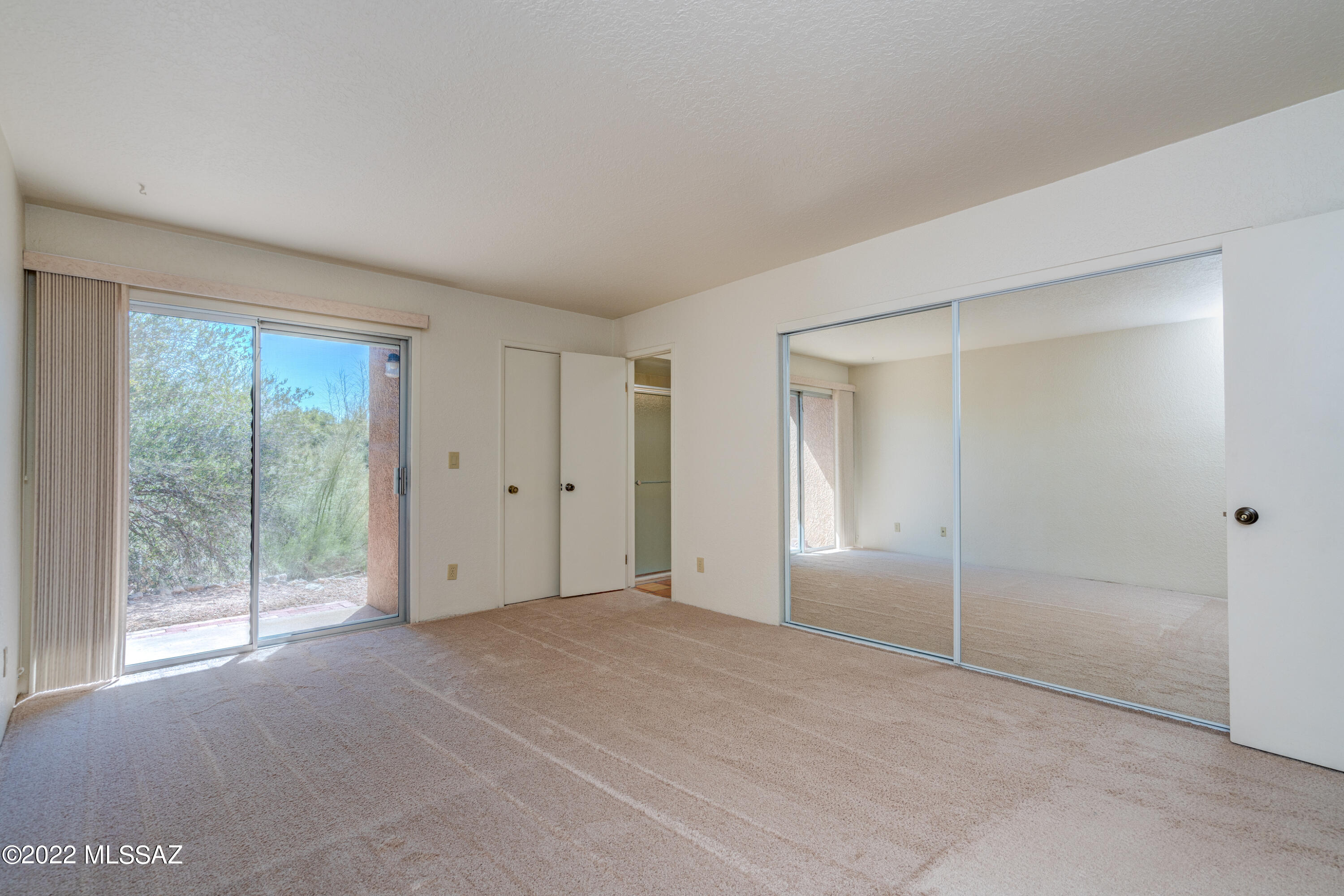 6483 N Foothills Drive