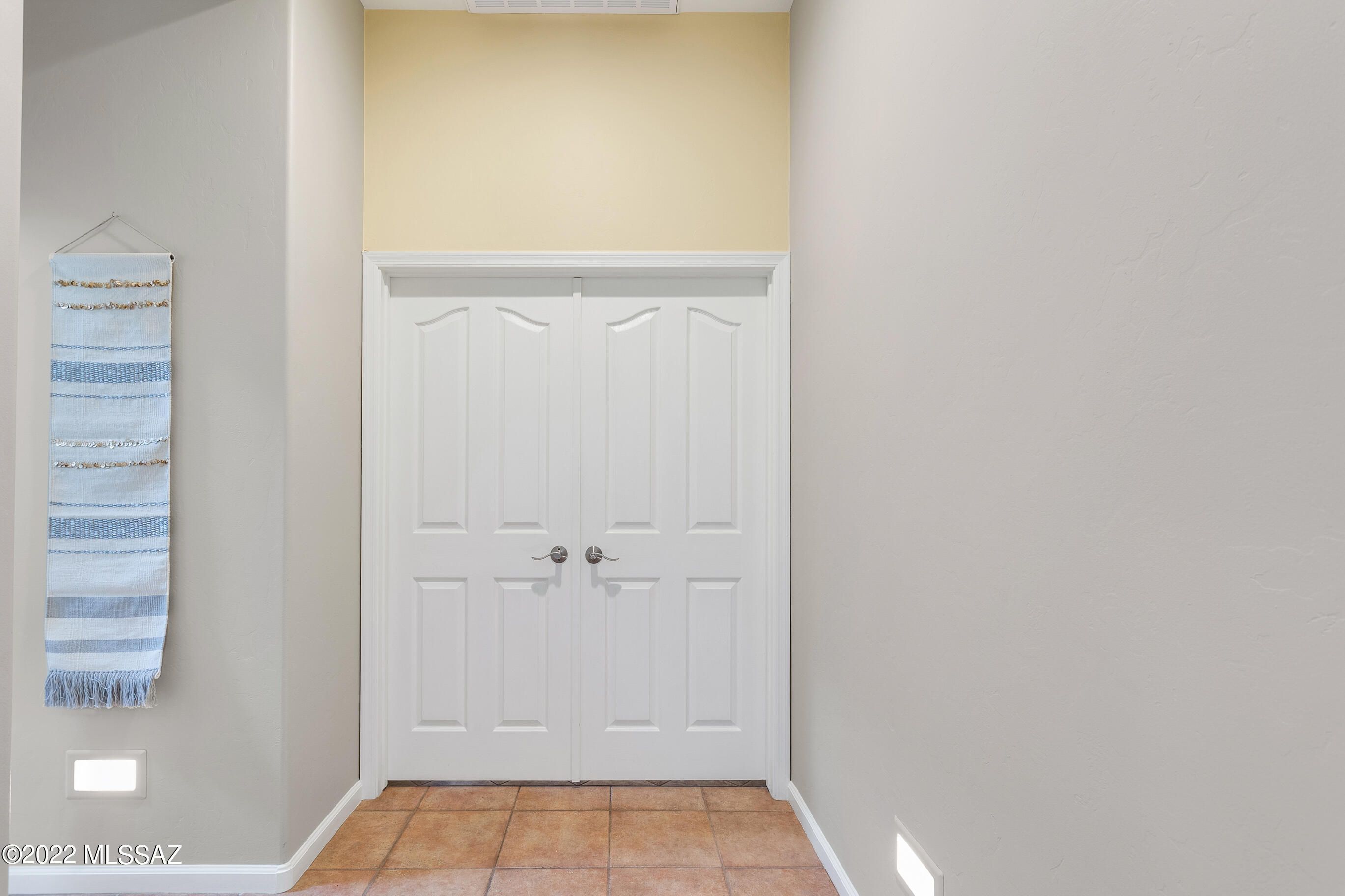 39059 S Clubhouse Drive