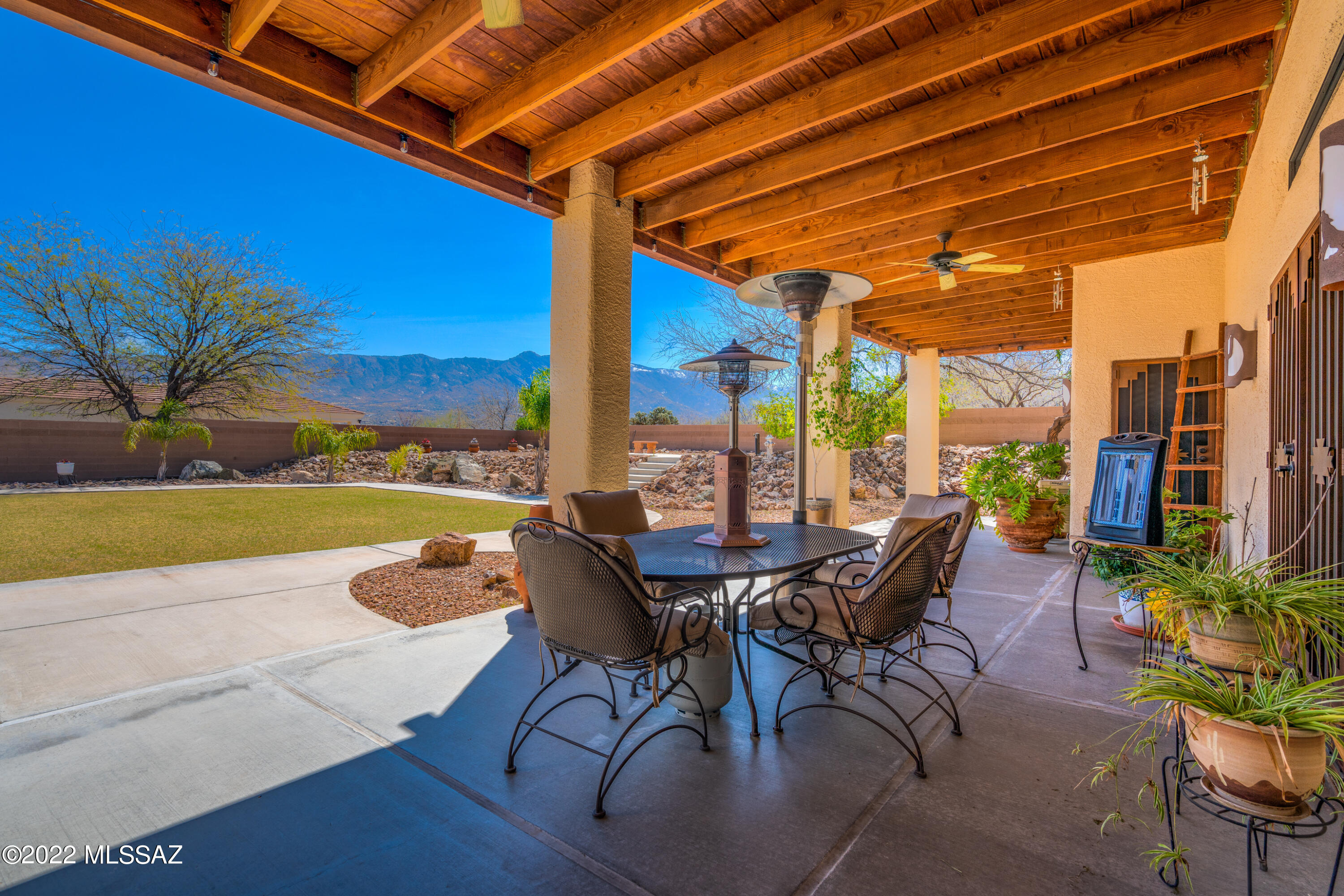 38439 S Loma Serena Drive