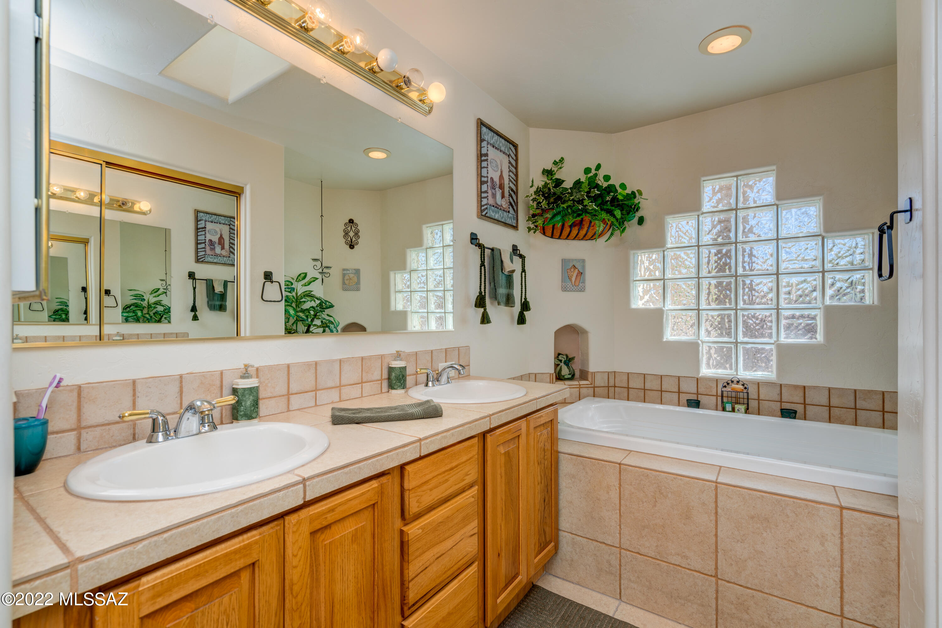 38439 S Loma Serena Drive