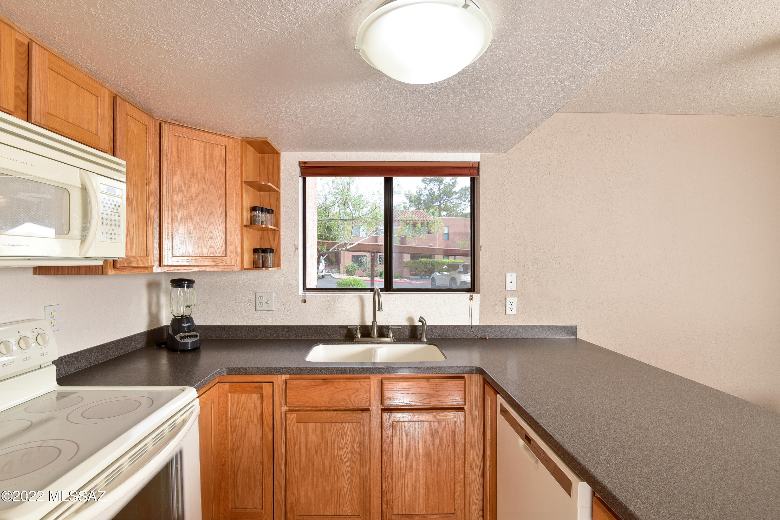 5051 N Sabino Canyon Road Unit: 1128