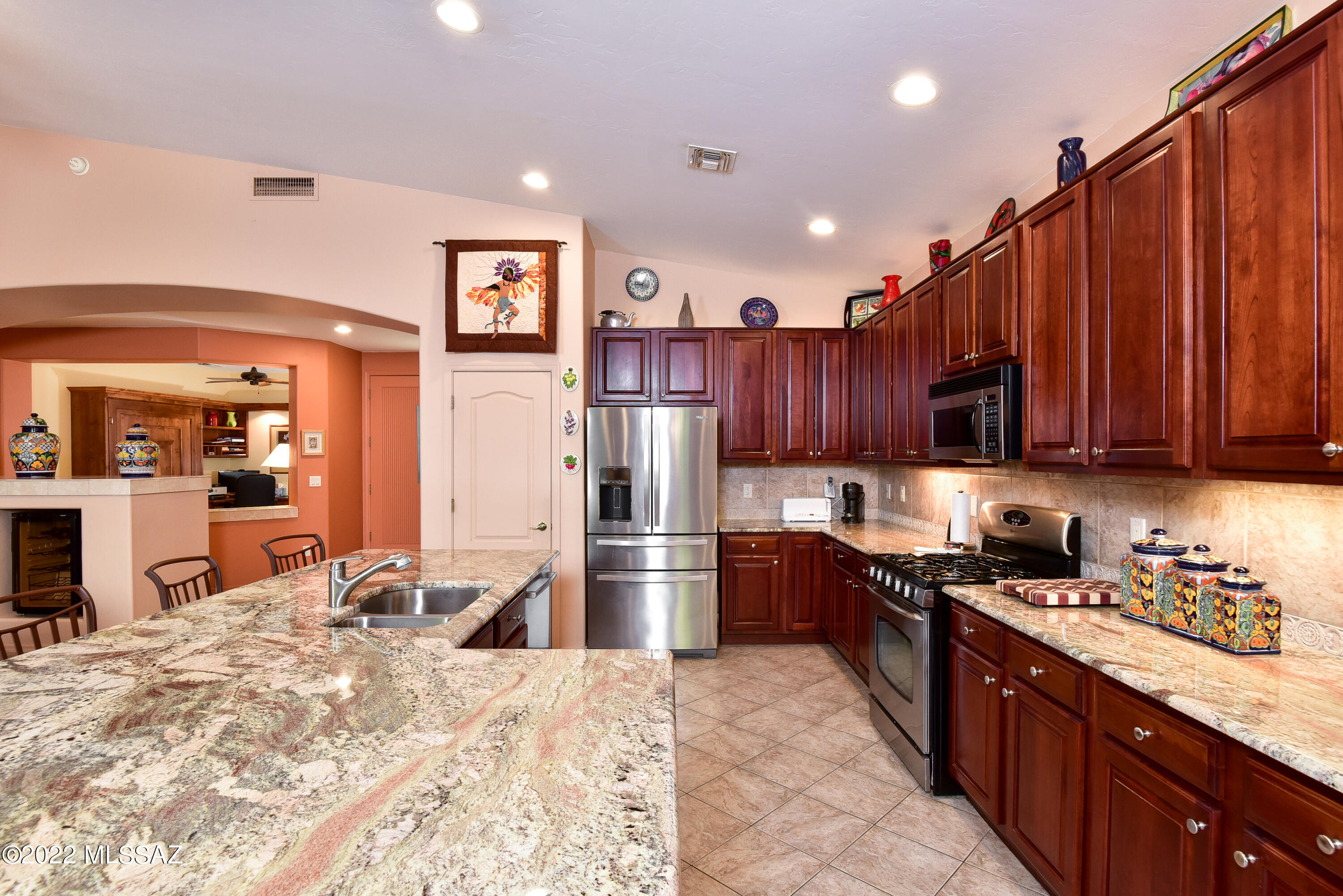 4088 N Sunset Cliff Place