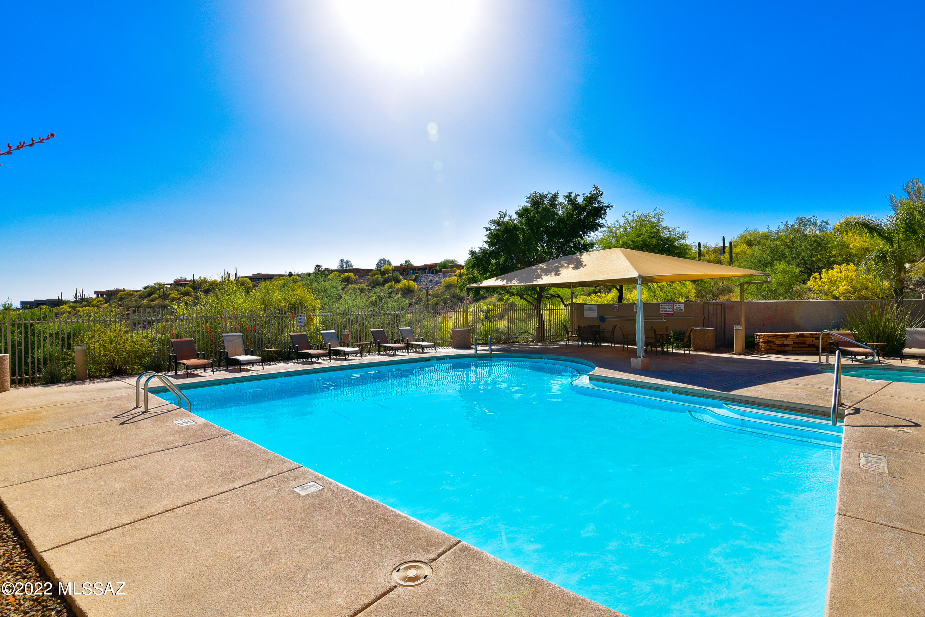 4088 N Sunset Cliff Place