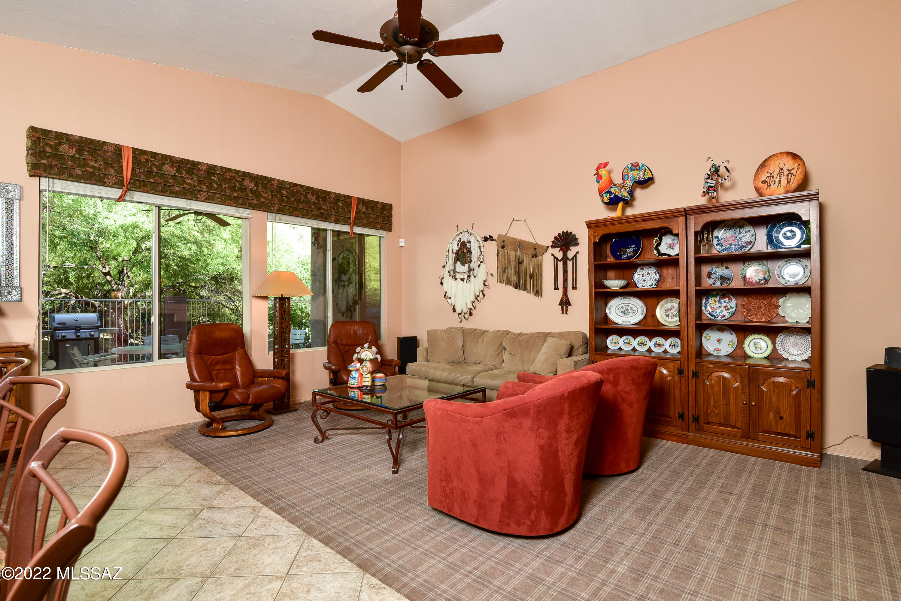 4088 N Sunset Cliff Place