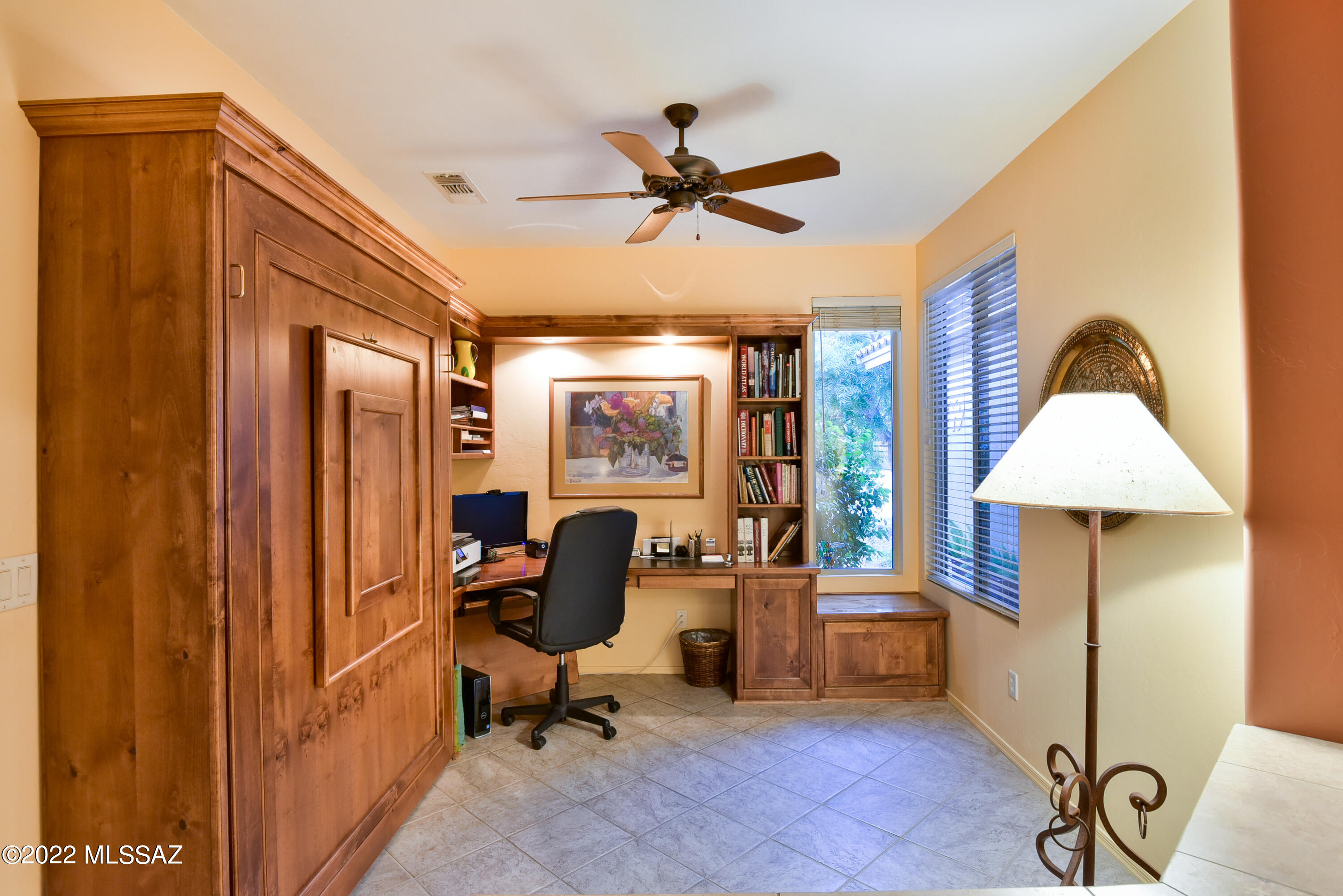 4088 N Sunset Cliff Place