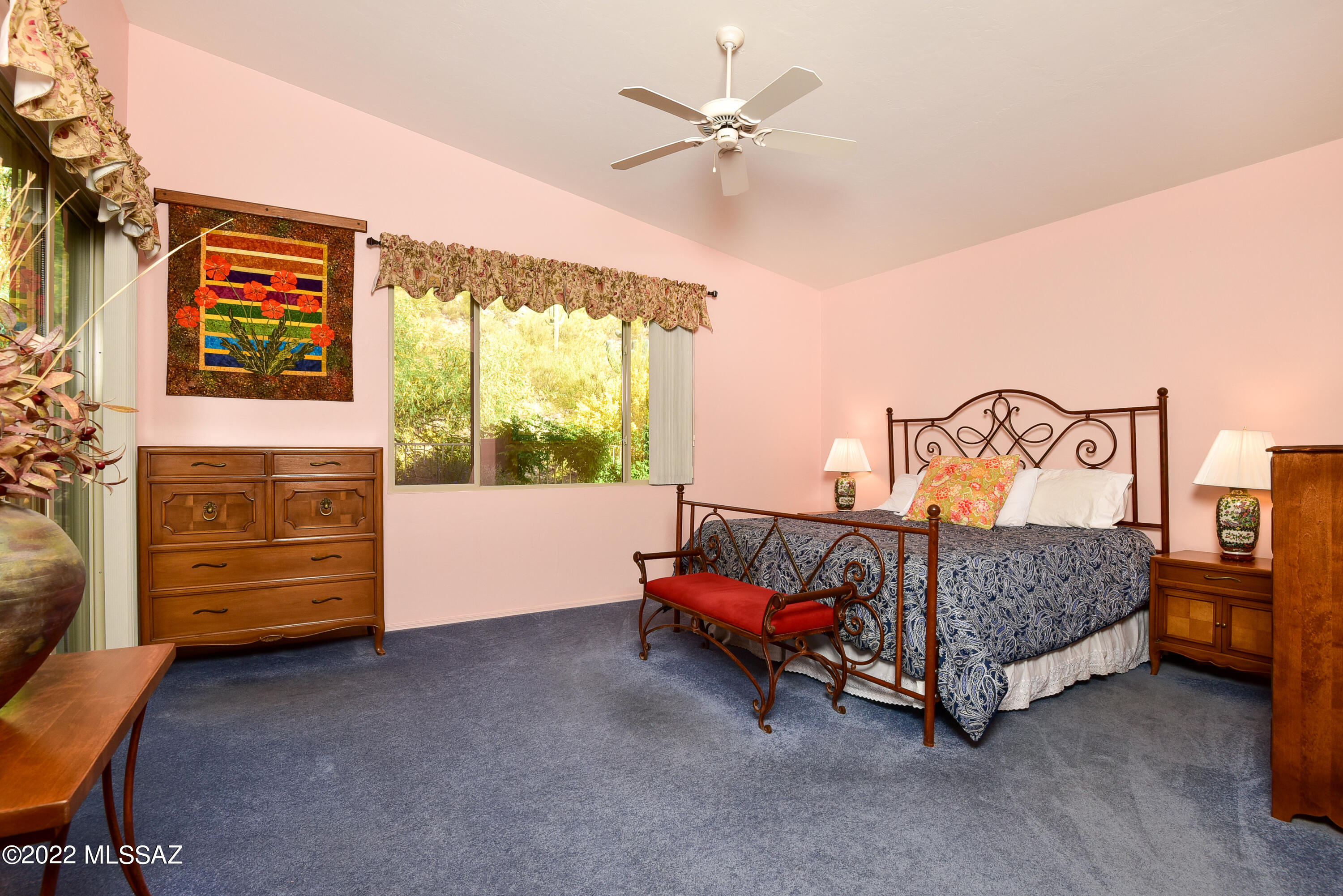 4088 N Sunset Cliff Place