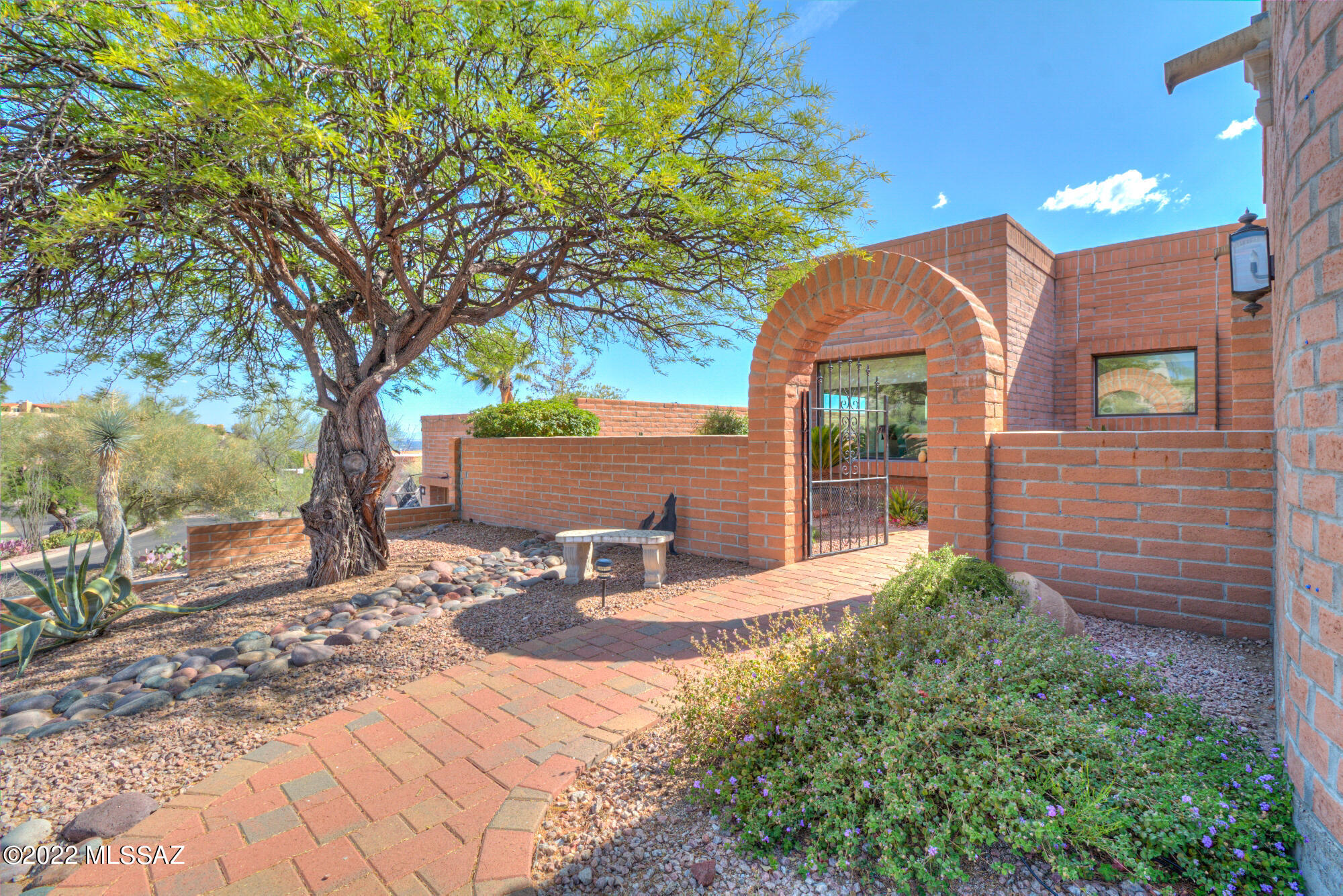 5485 N Camino Del Penoso