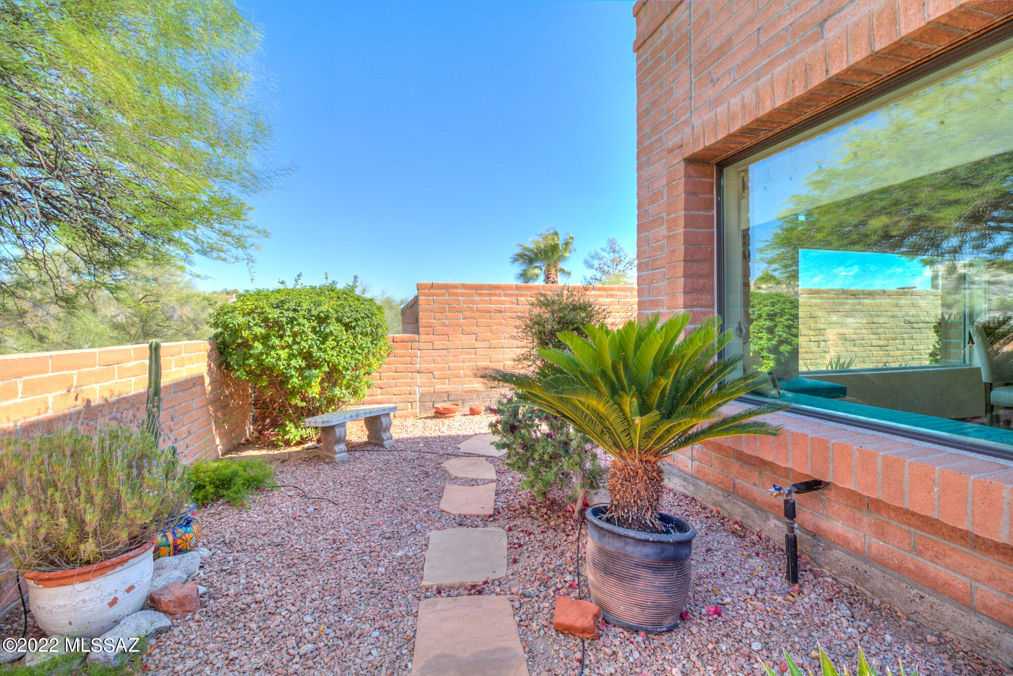 5485 N Camino Del Penoso