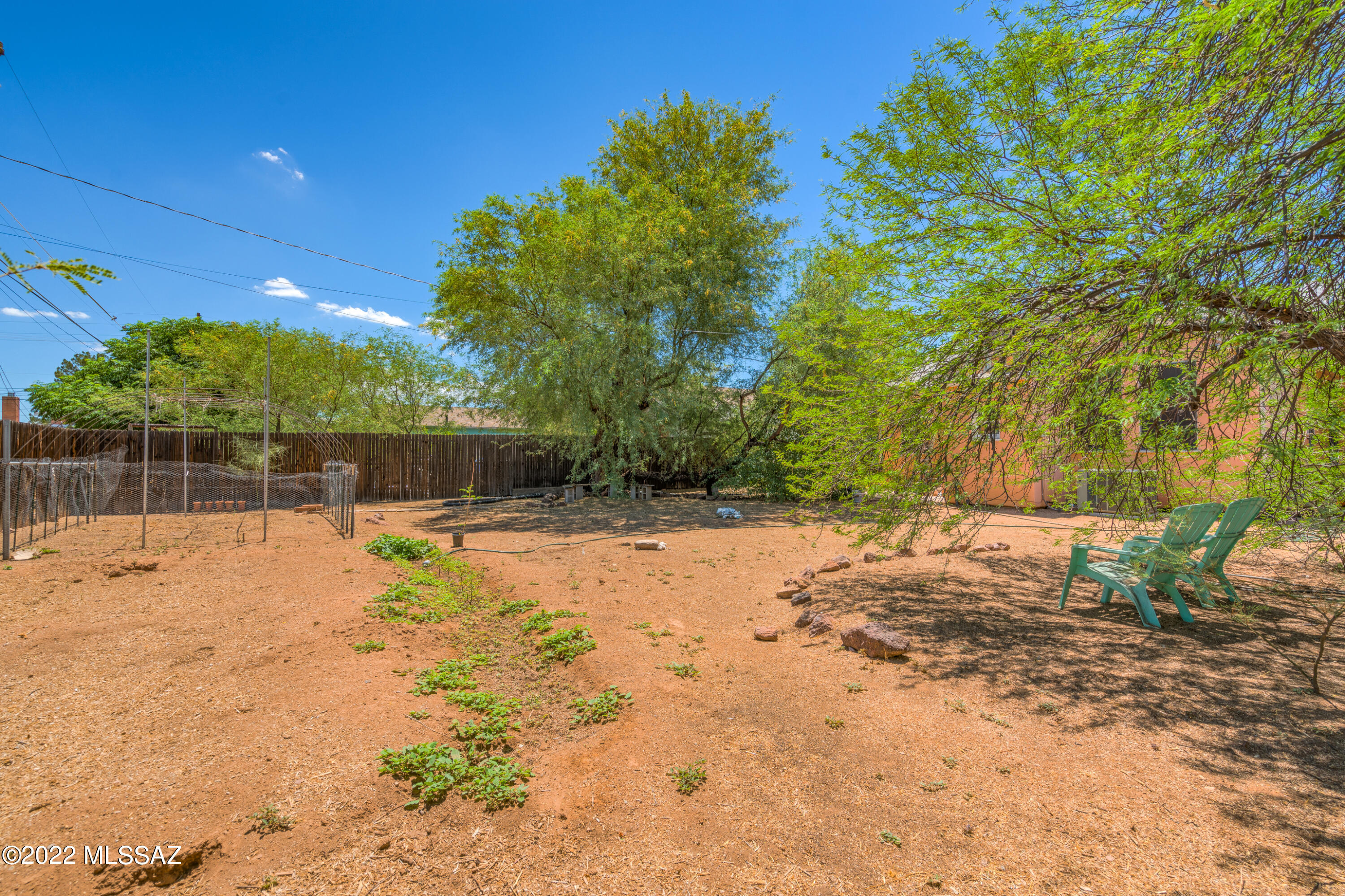 4241 E Linden Street