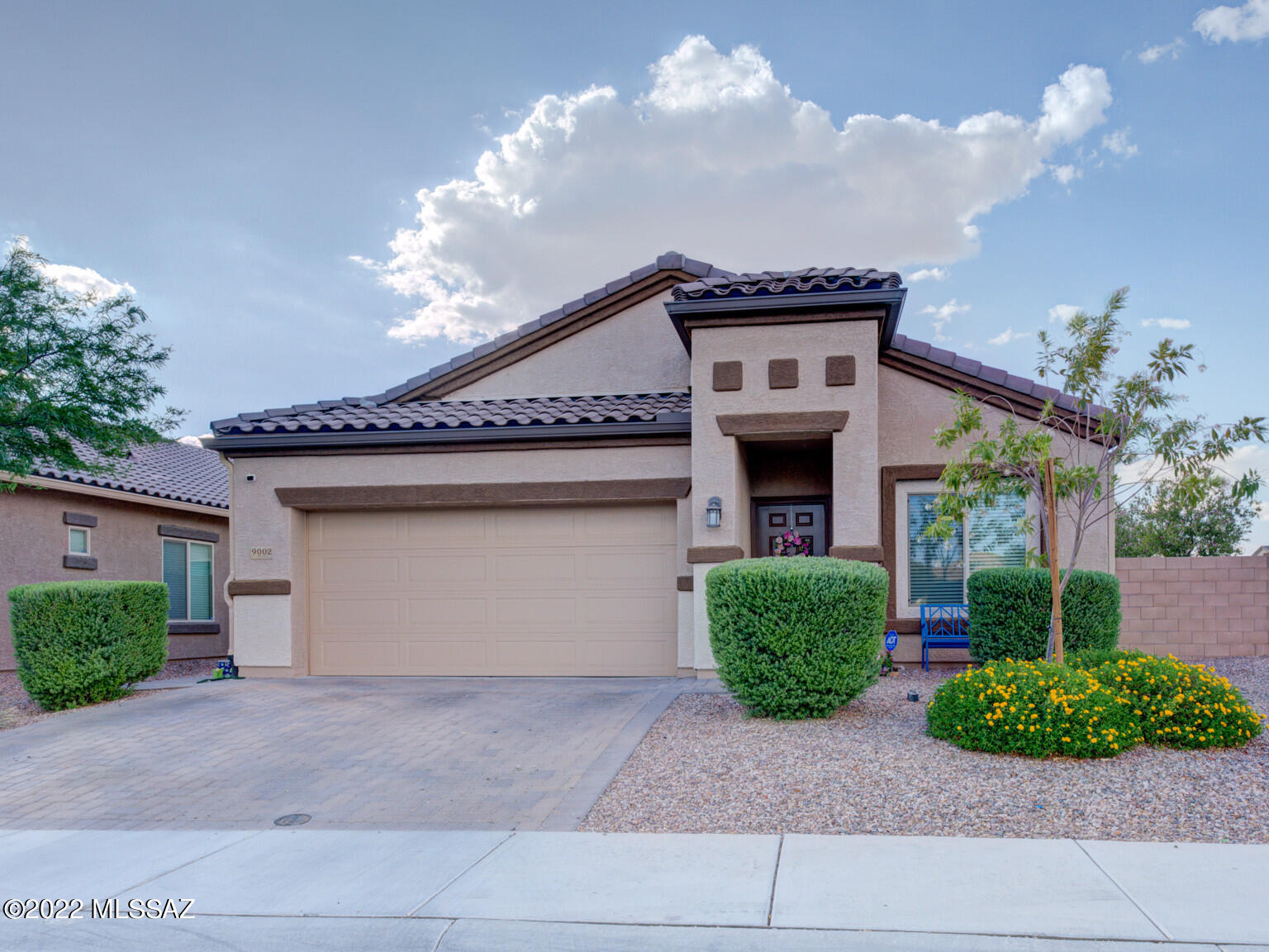 9002 W Grayling Drive