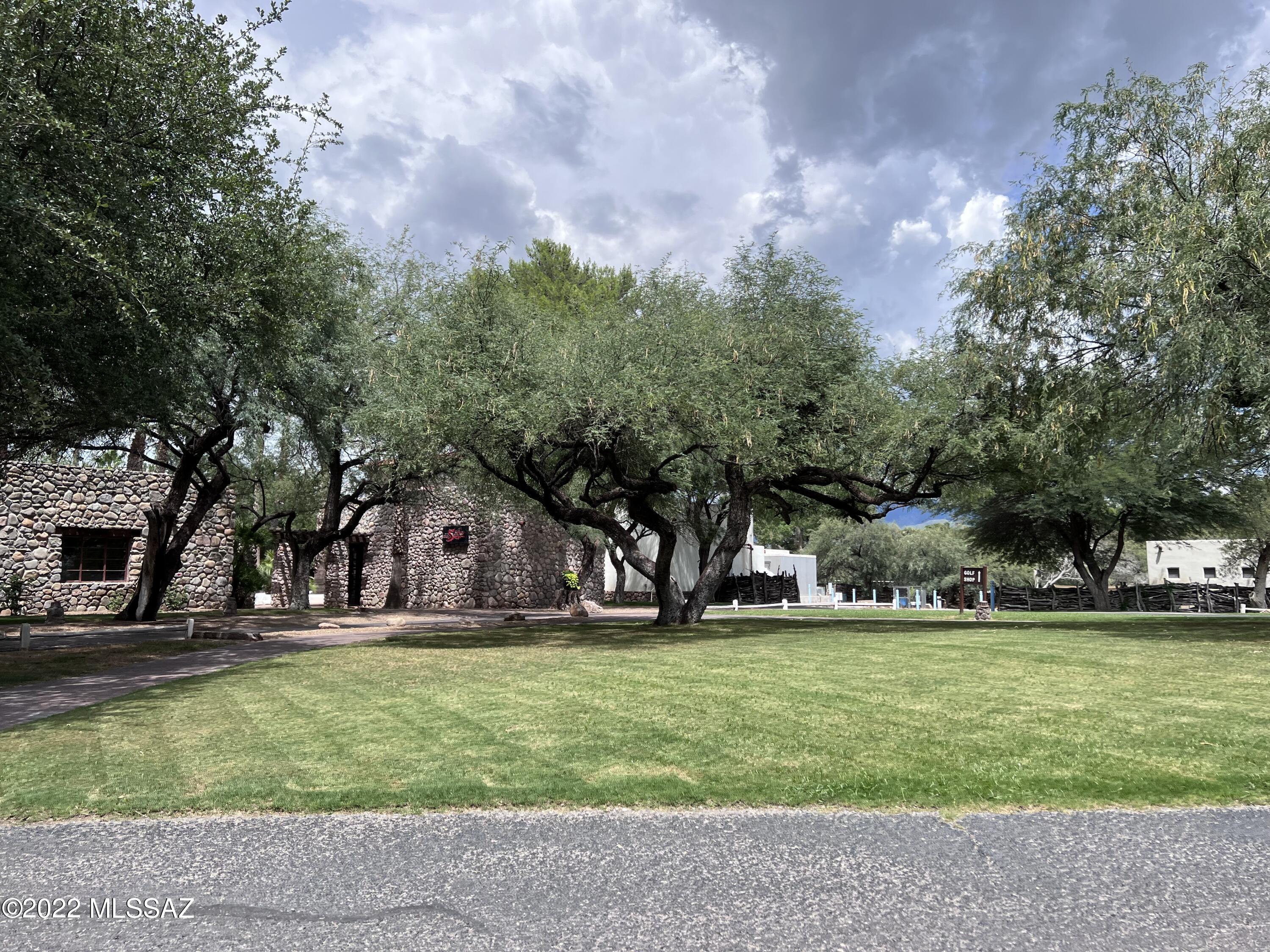 15 Ave Diaz Unit: 94