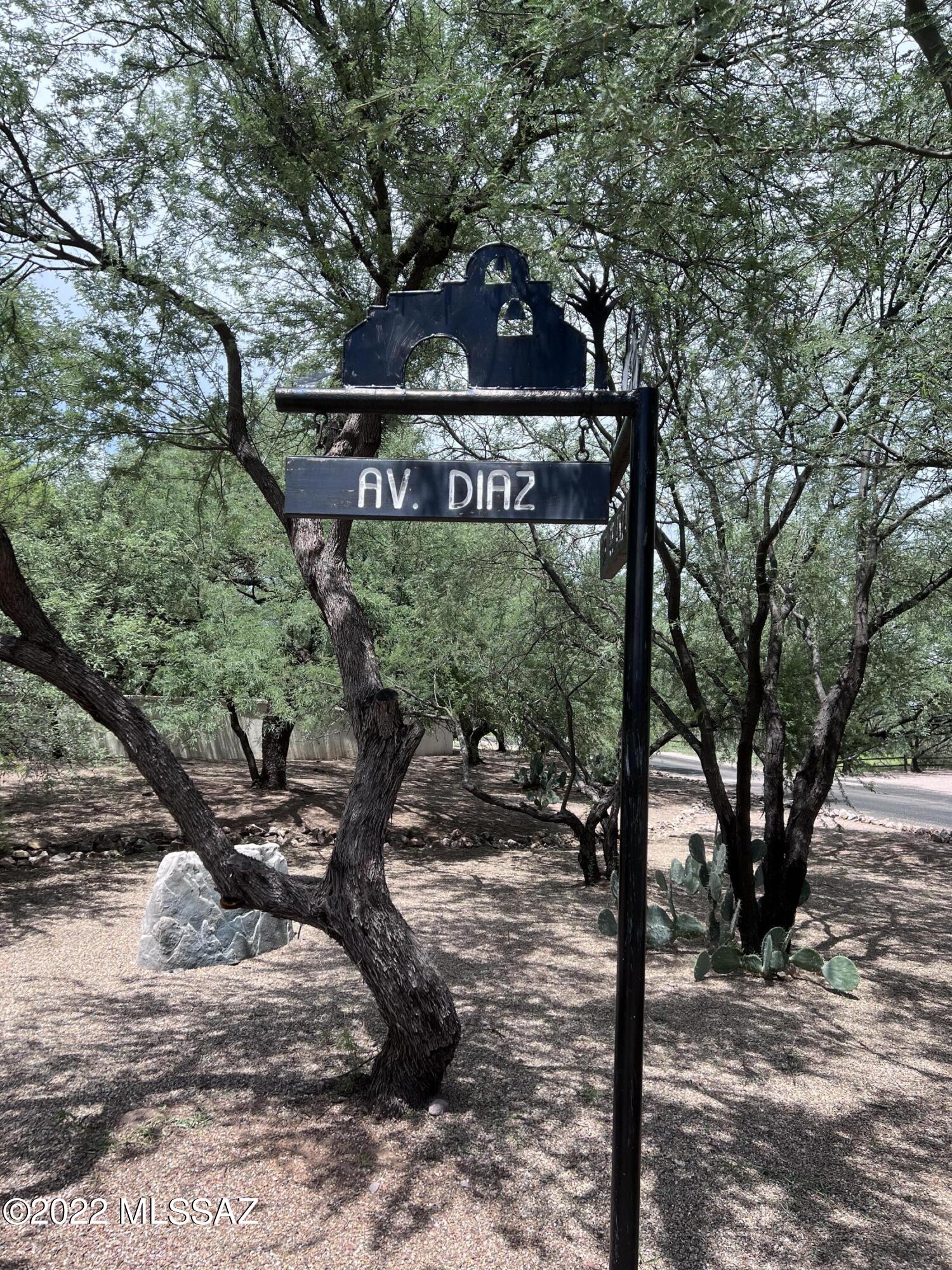 15 Ave Diaz Unit: 94