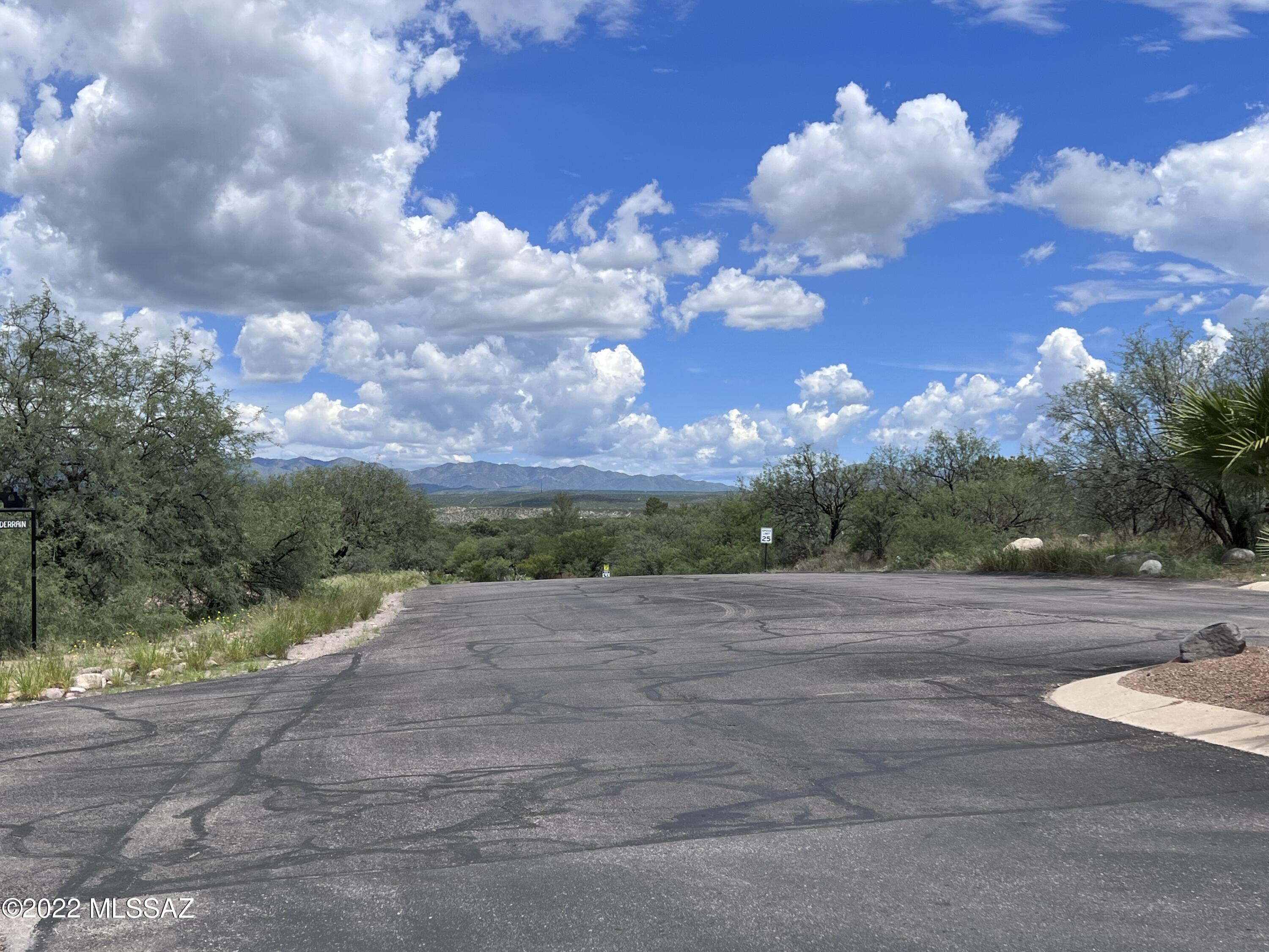 15 Ave Diaz Unit: 94