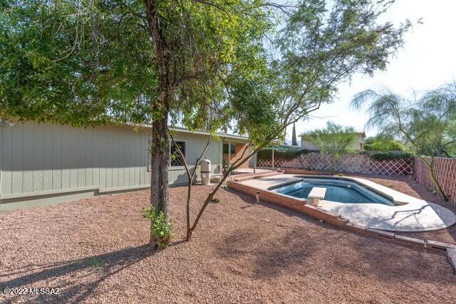 3621 W Wesleyan Drive