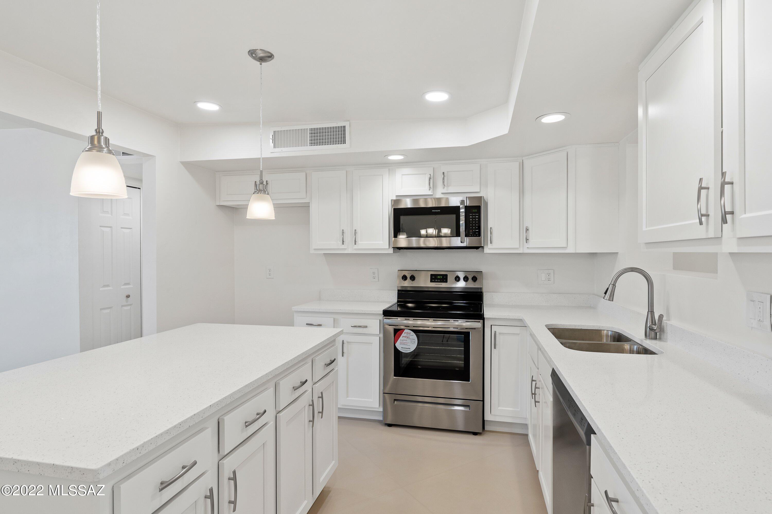 3621 W Wesleyan Drive