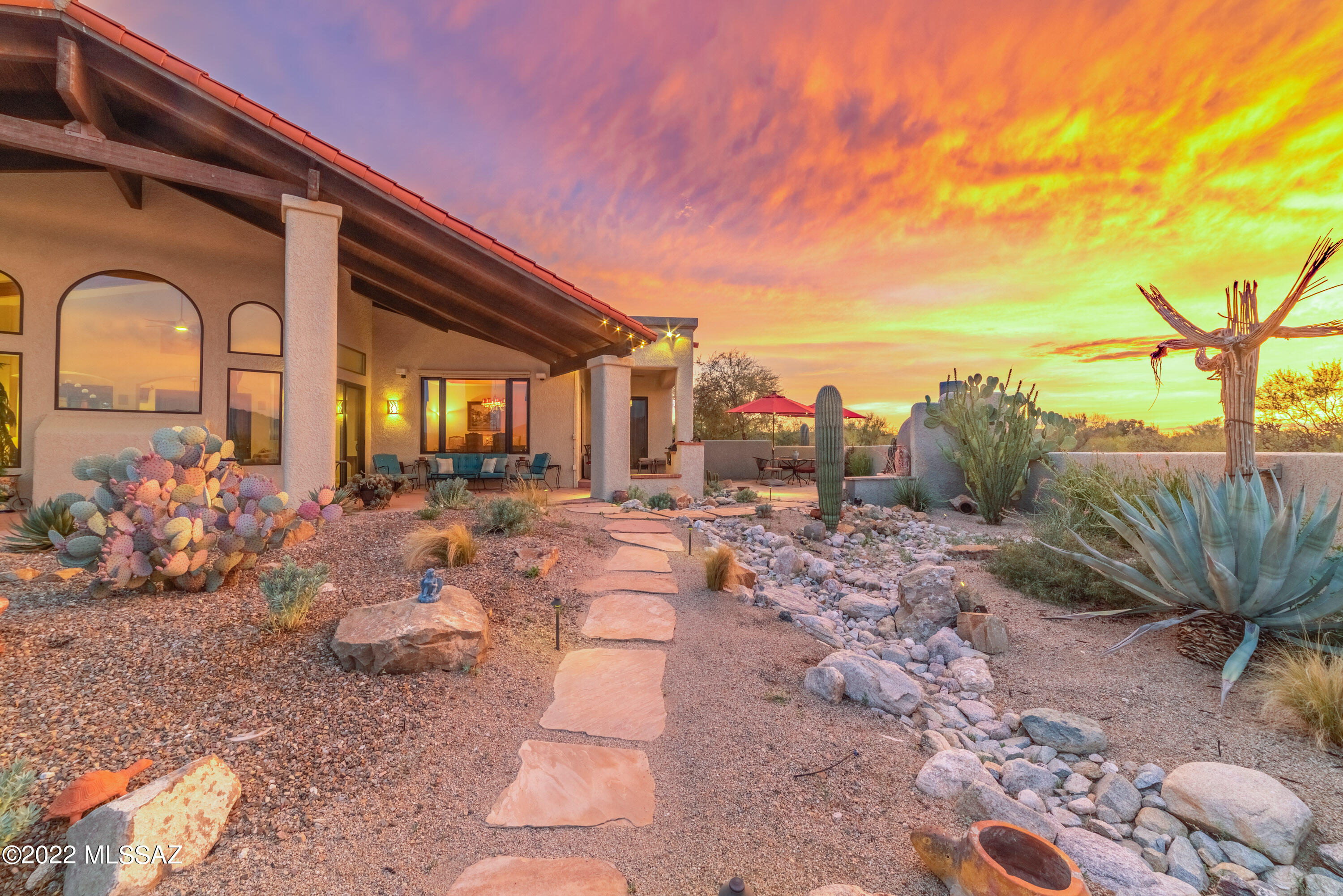 11661 E Lusitano Place