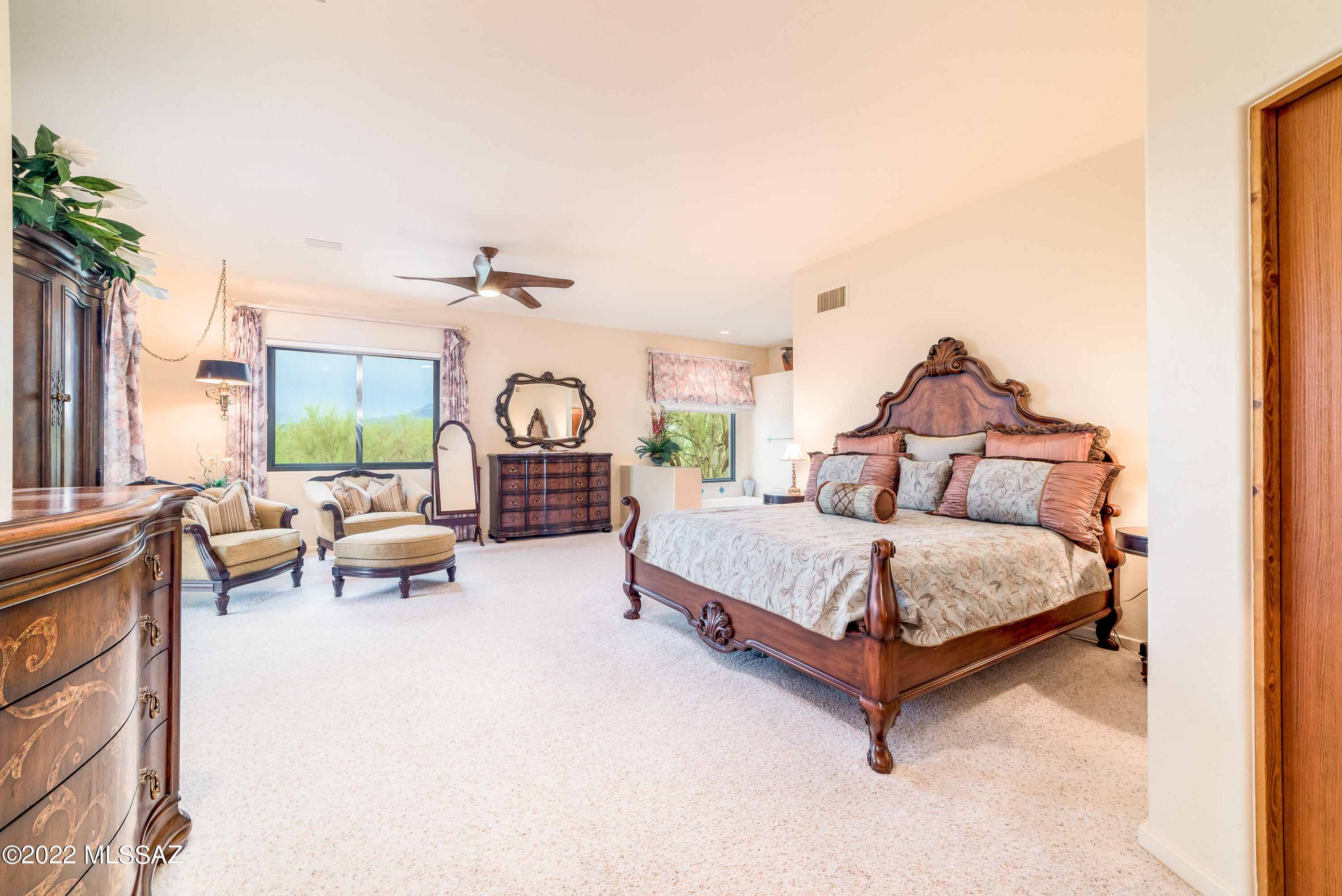 11661 E Lusitano Place