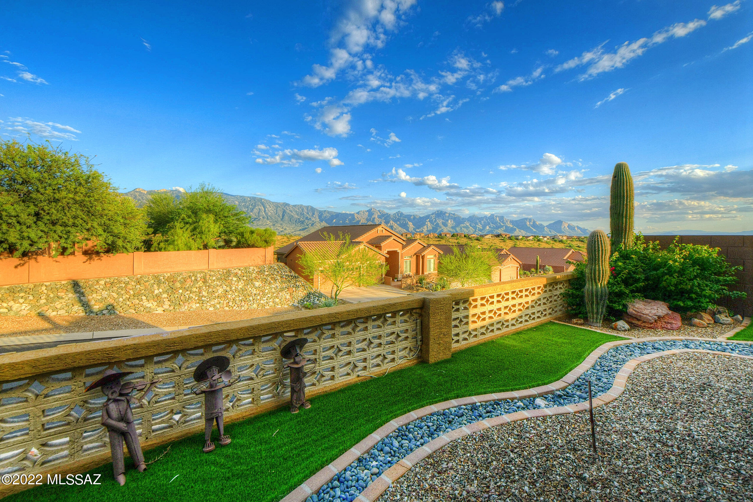 60958 E Eagle Mountain Drive