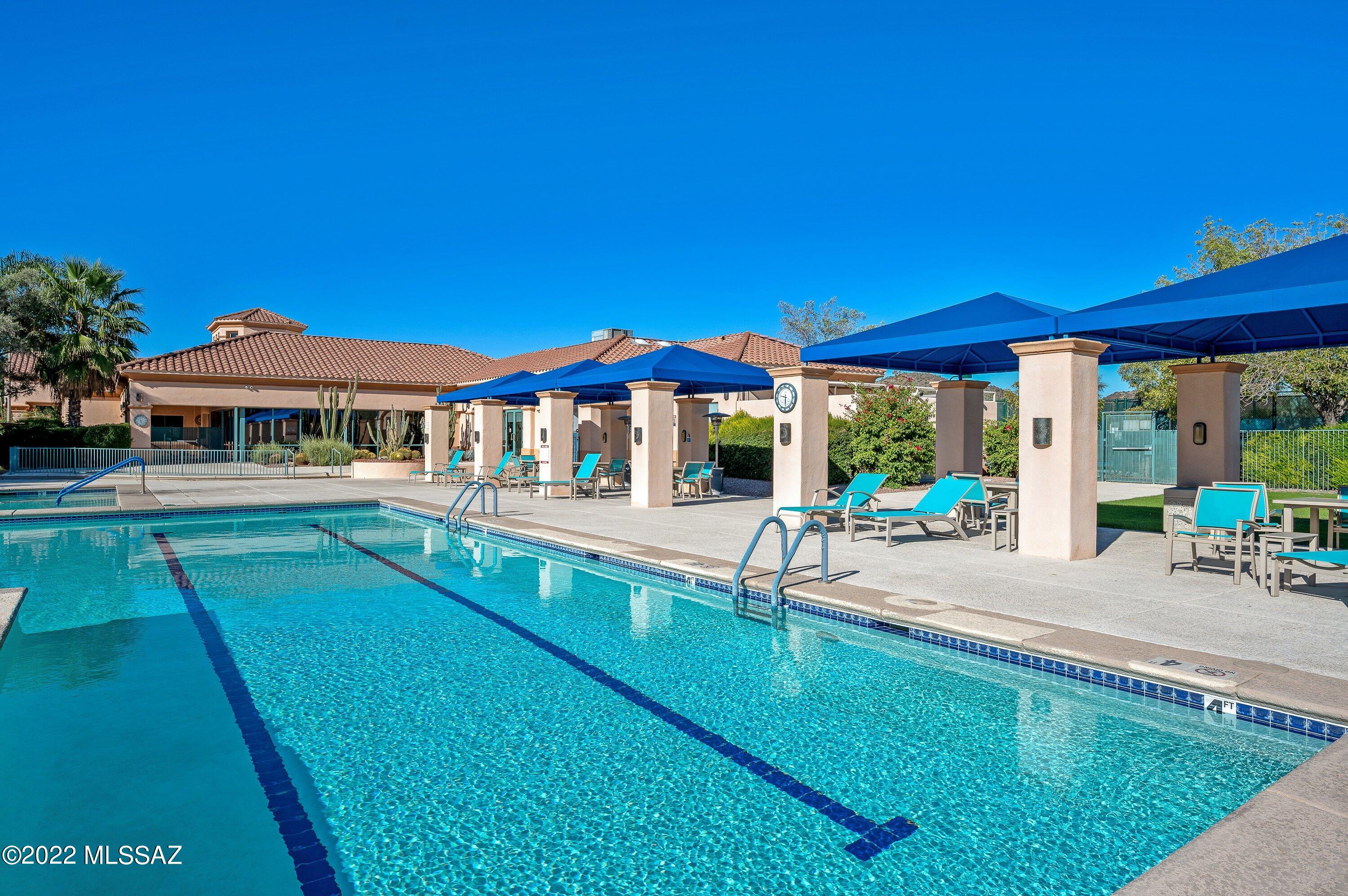 9541 N Twinkling Shadows Way