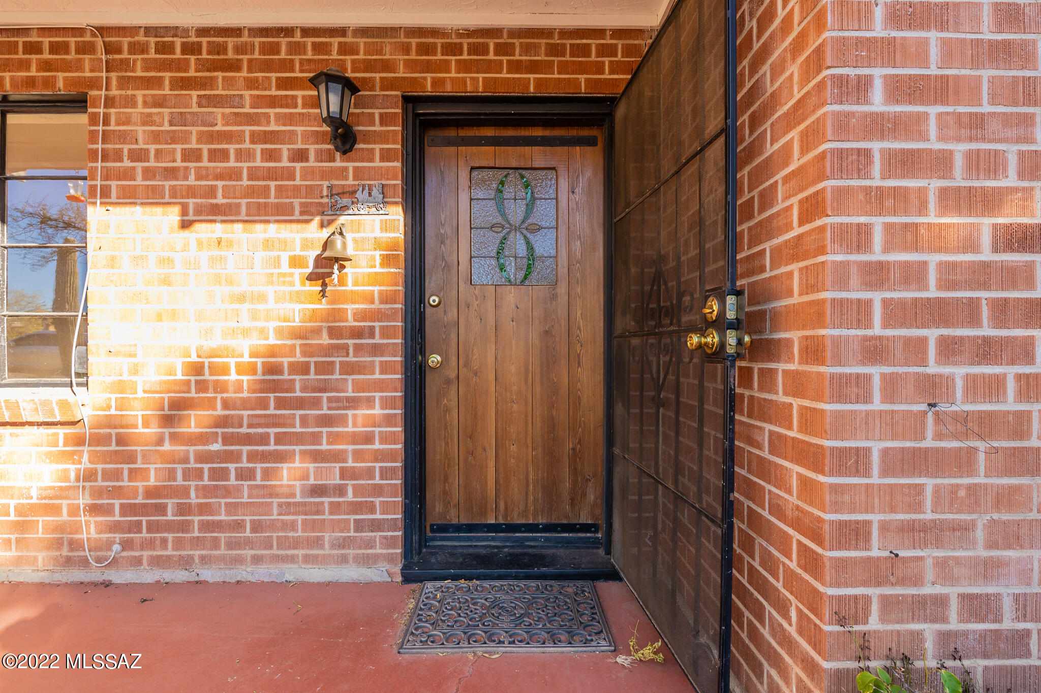 4233 E Linden Street