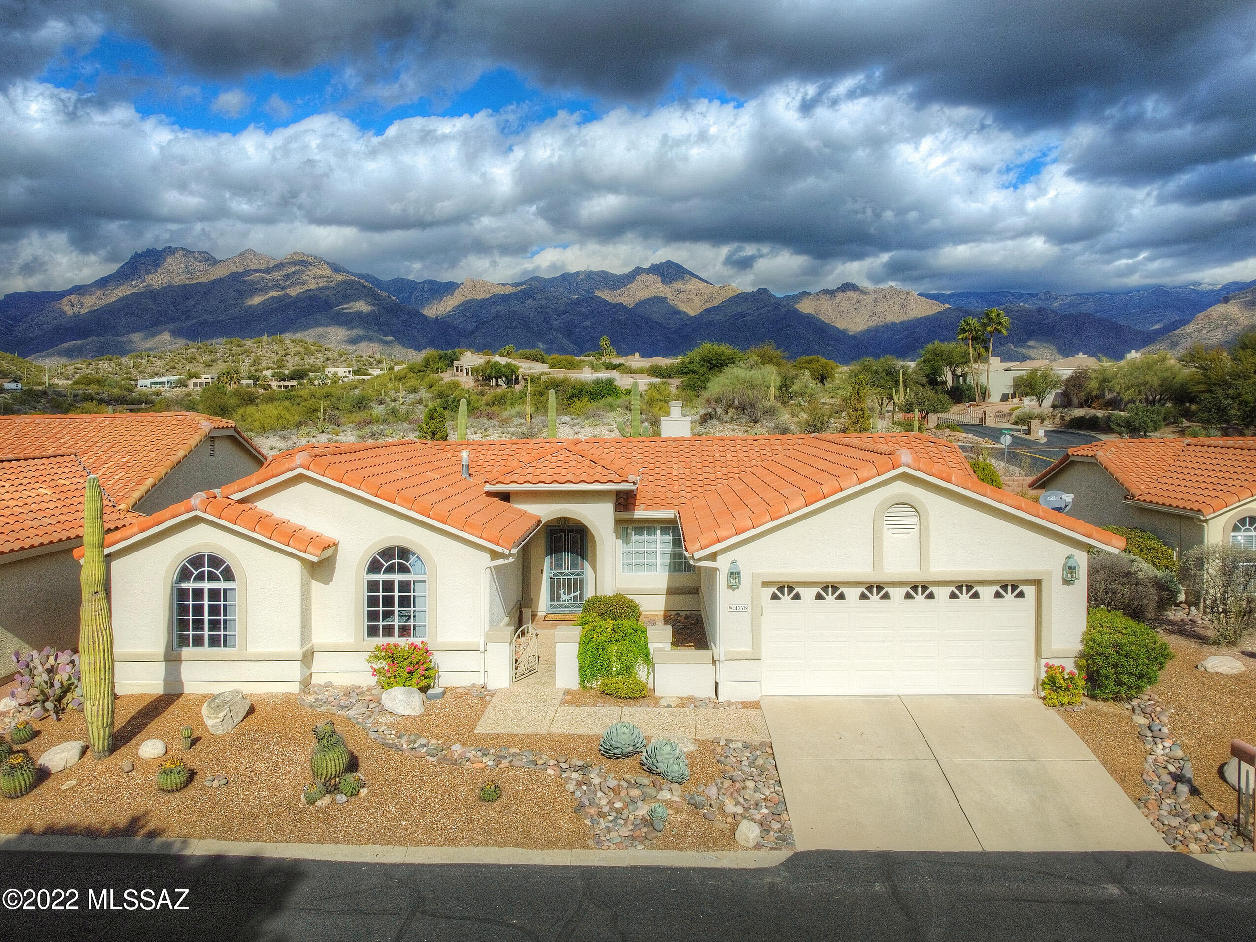 4778 N Mayfair Circle