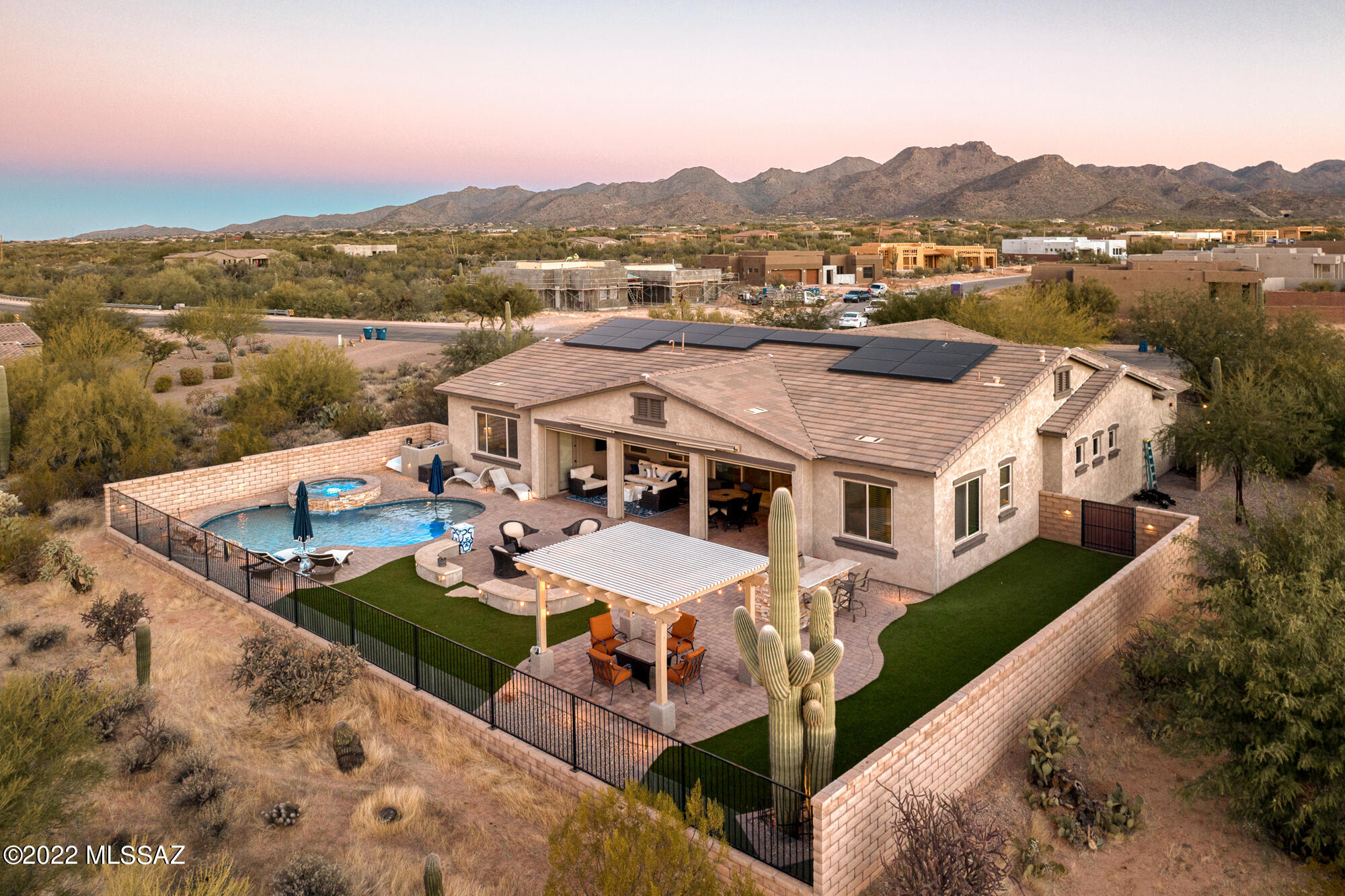 4065 W Tin Cart Trail