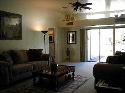 1530 W Calle Del Media