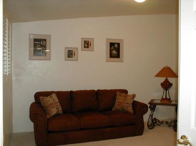 1530 W Calle Del Media