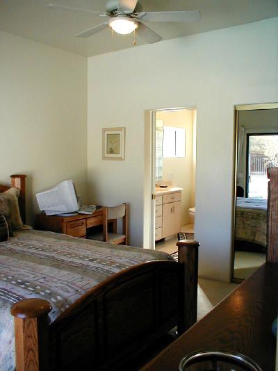 1530 W Calle Del Media