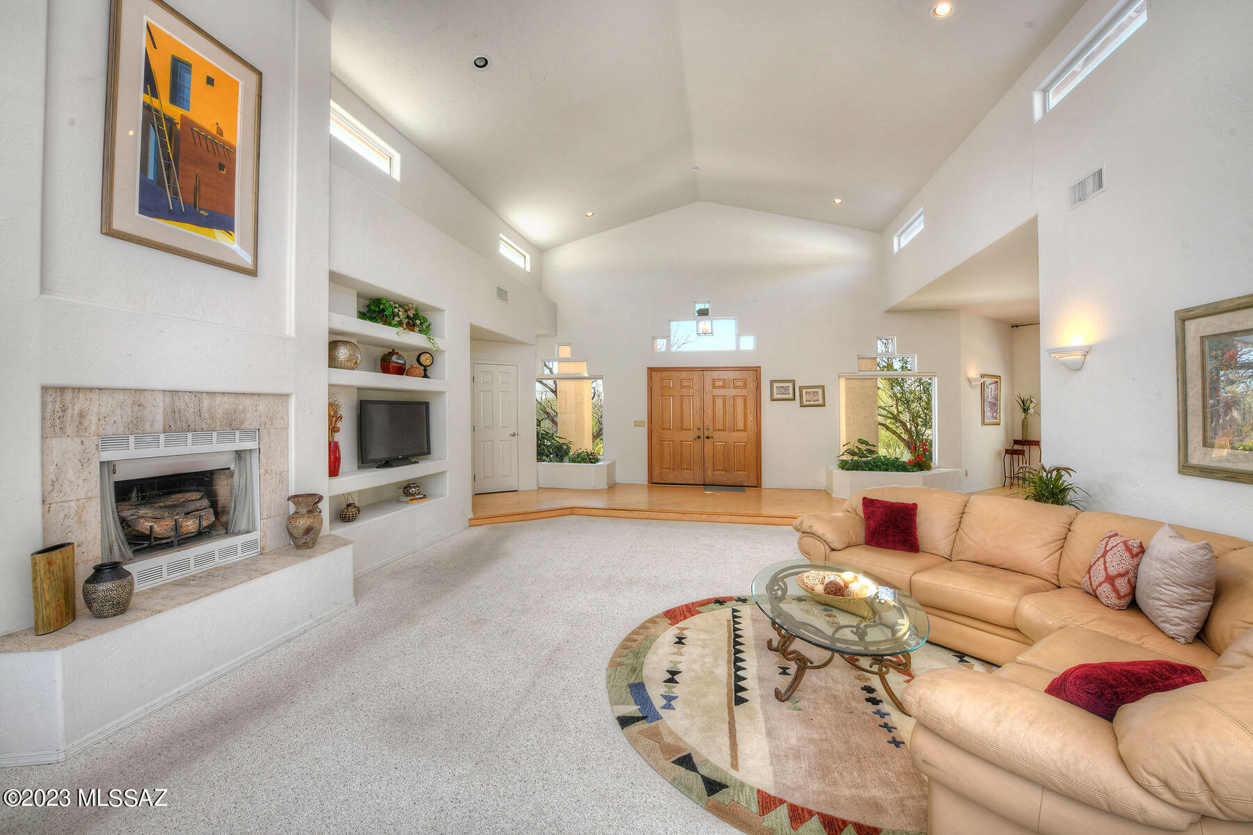 4910 N Avenida De Suzenu