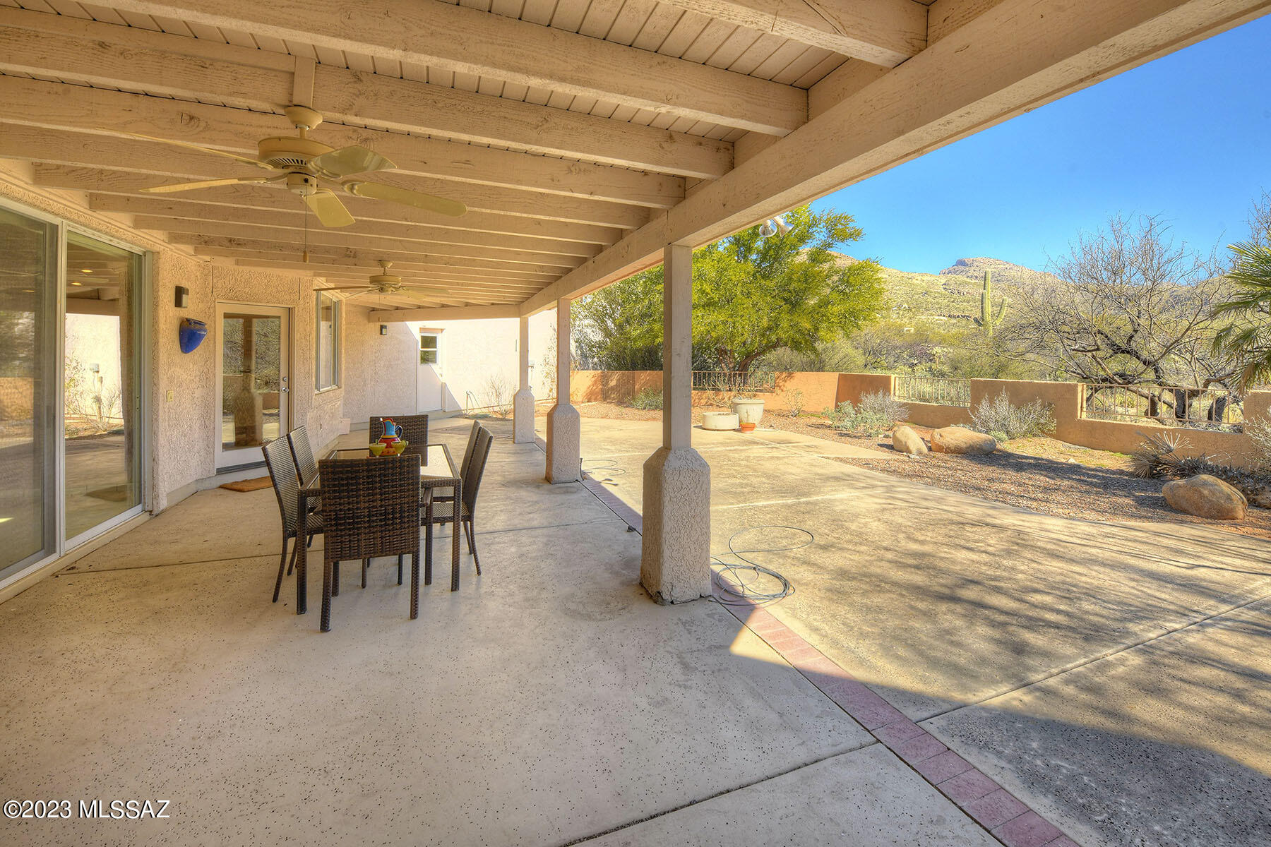 4910 N Avenida De Suzenu