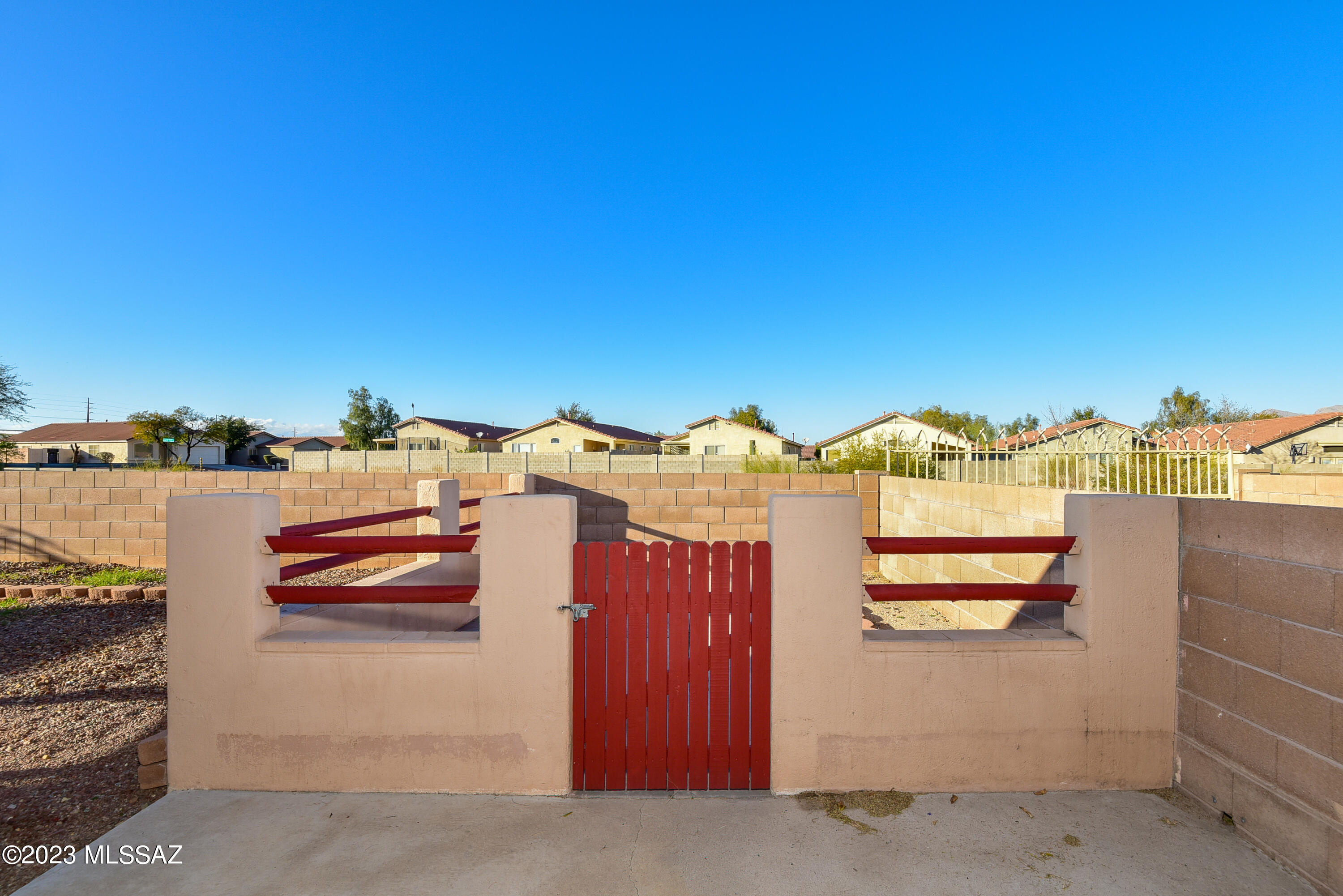 2248 W Frostwood Lane