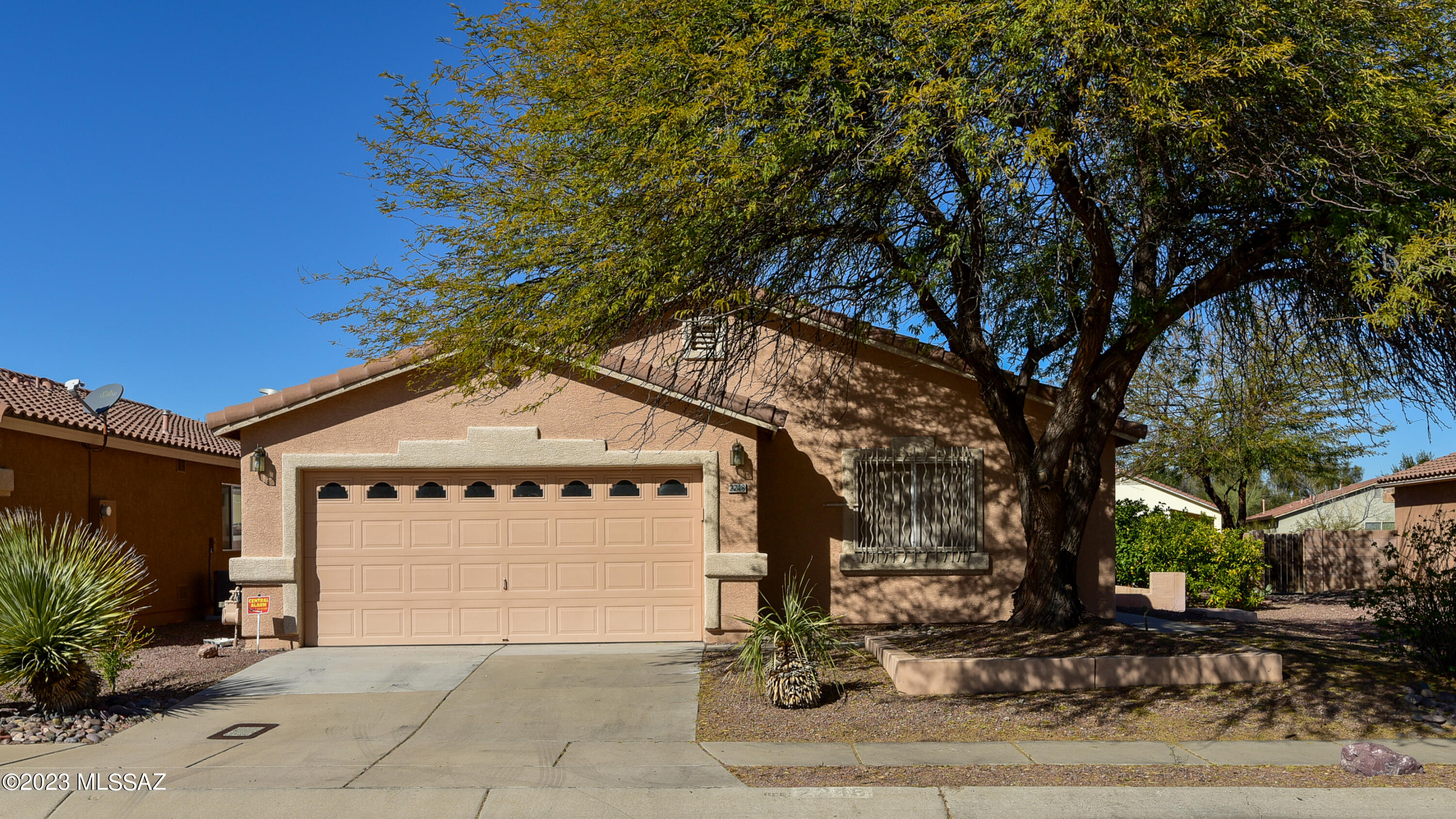 2248 W Frostwood Lane