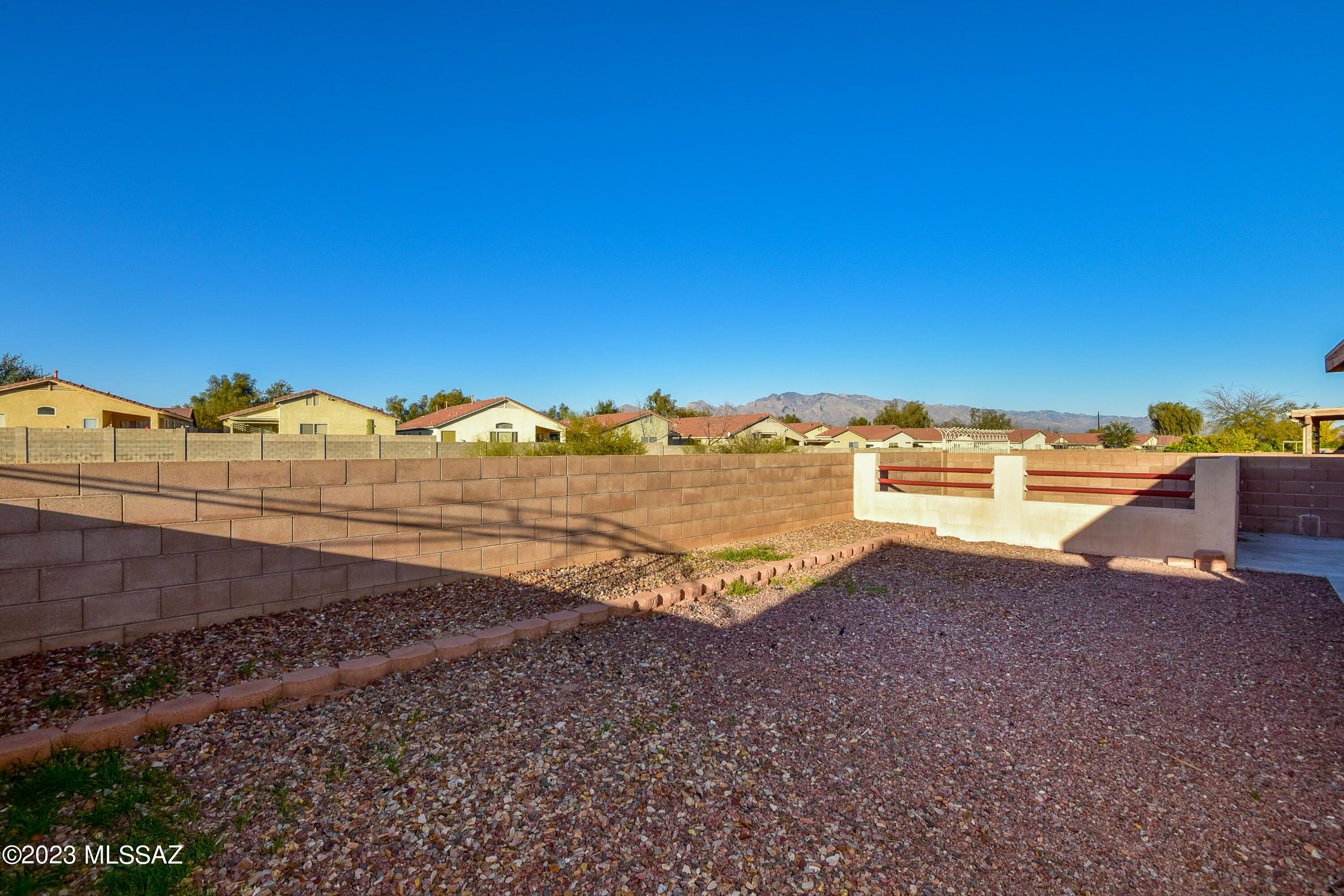 2248 W Frostwood Lane