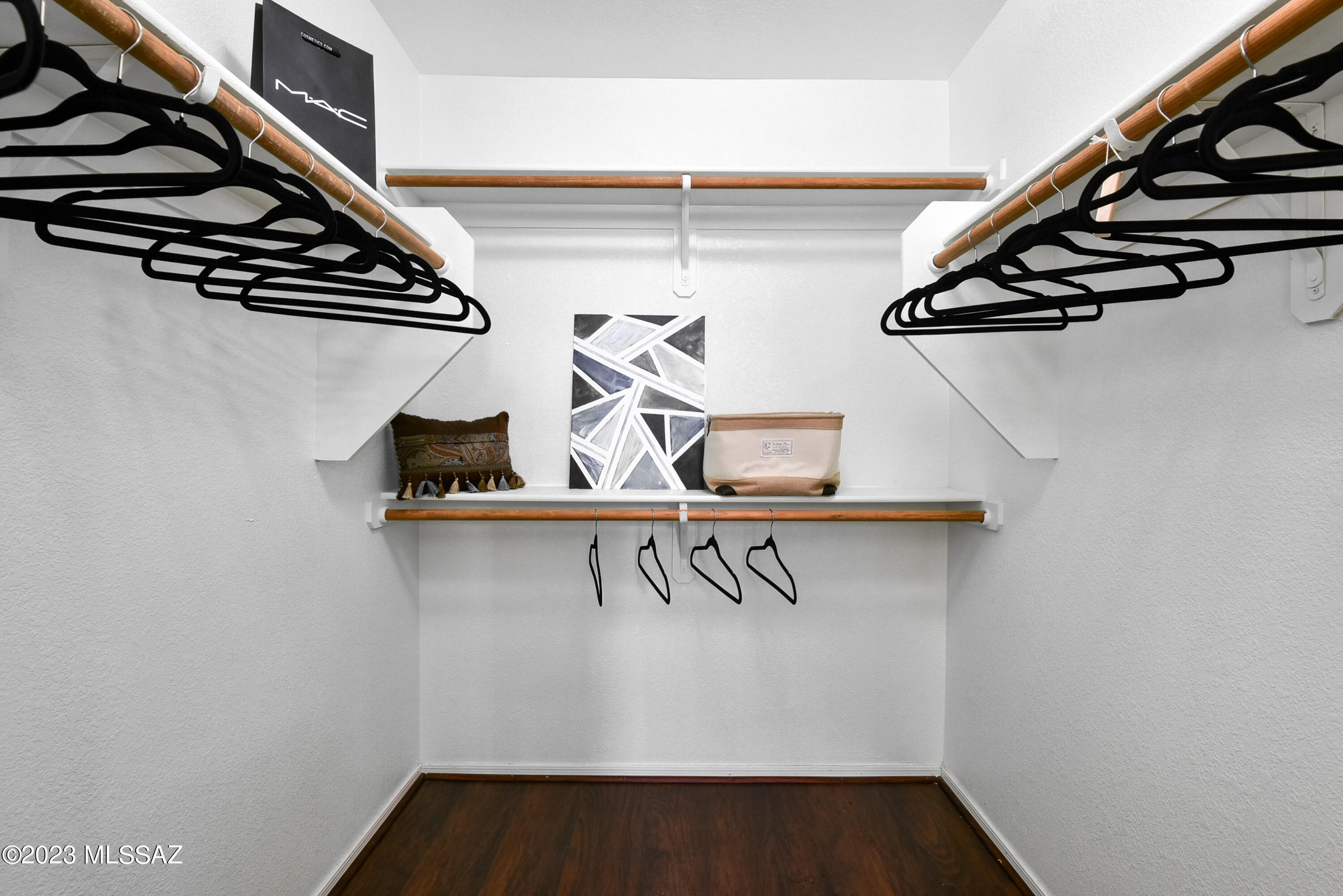 2248 W Frostwood Lane