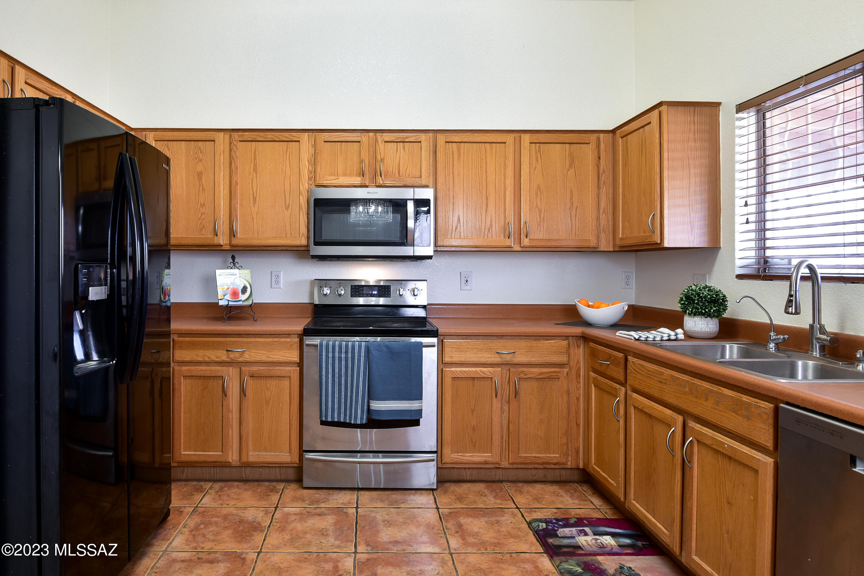 2248 W Frostwood Lane