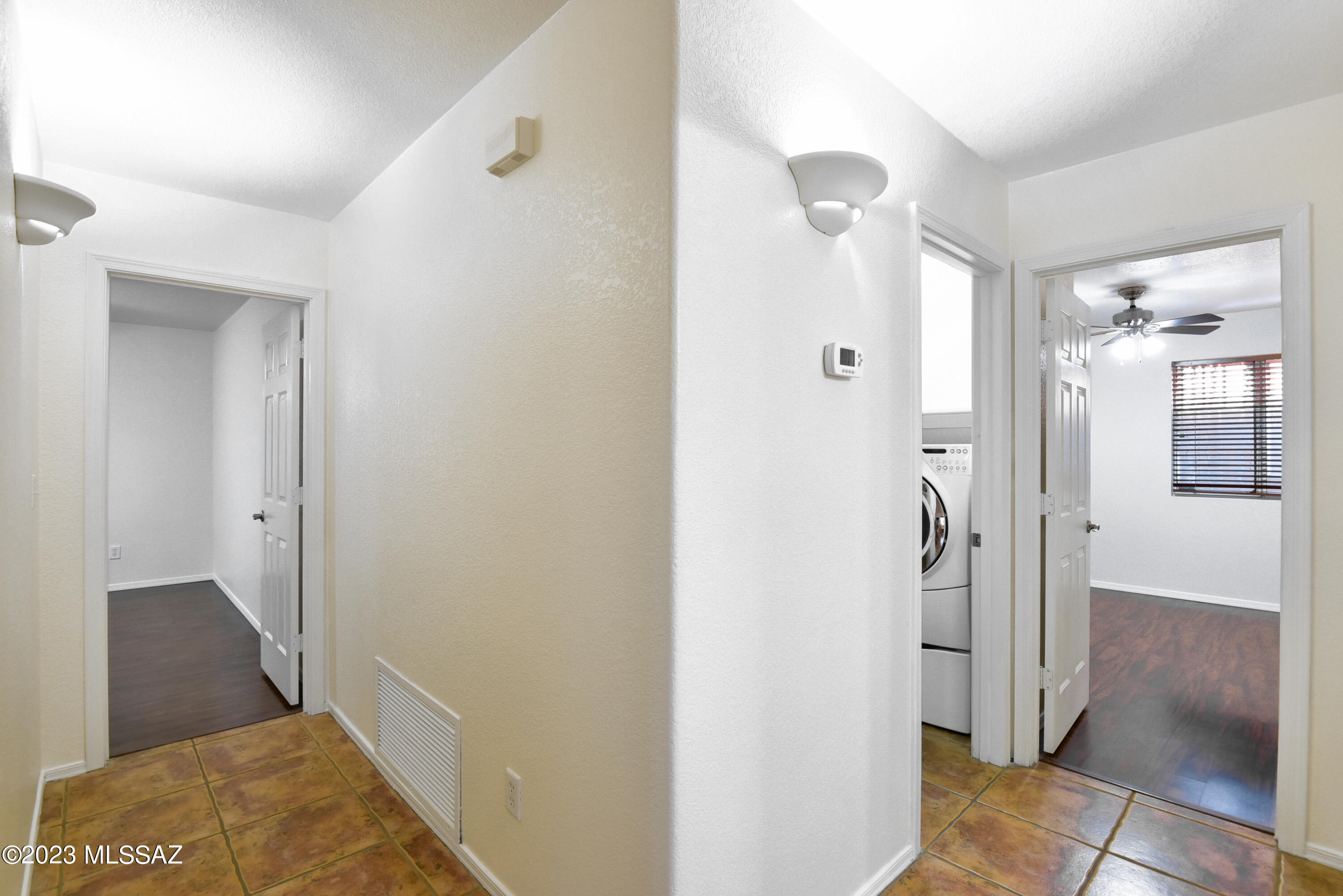 2248 W Frostwood Lane